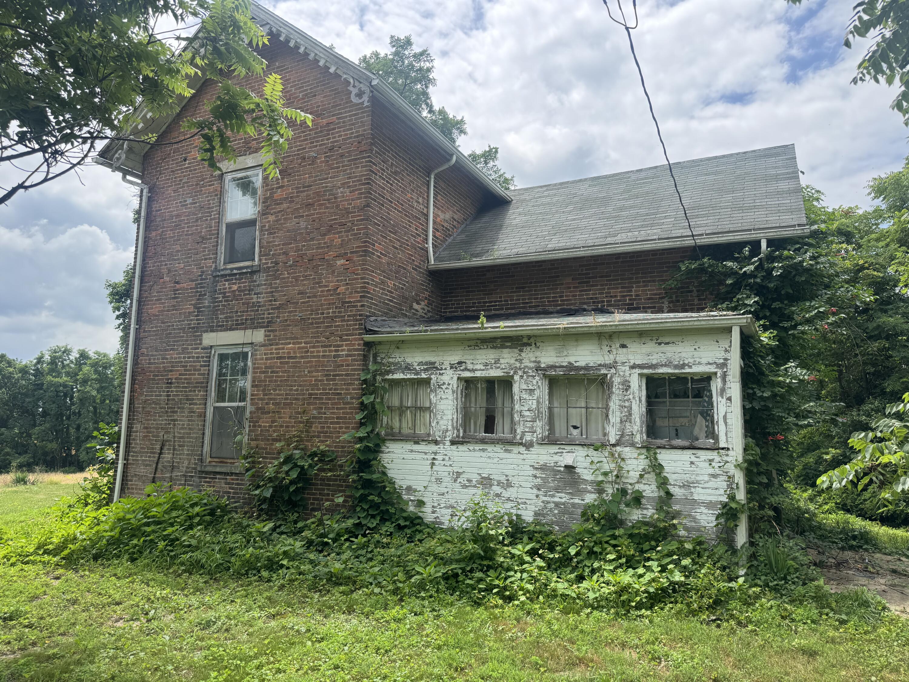 8588 Vernon Catawba, Mechanicsburg, Ohio 43044