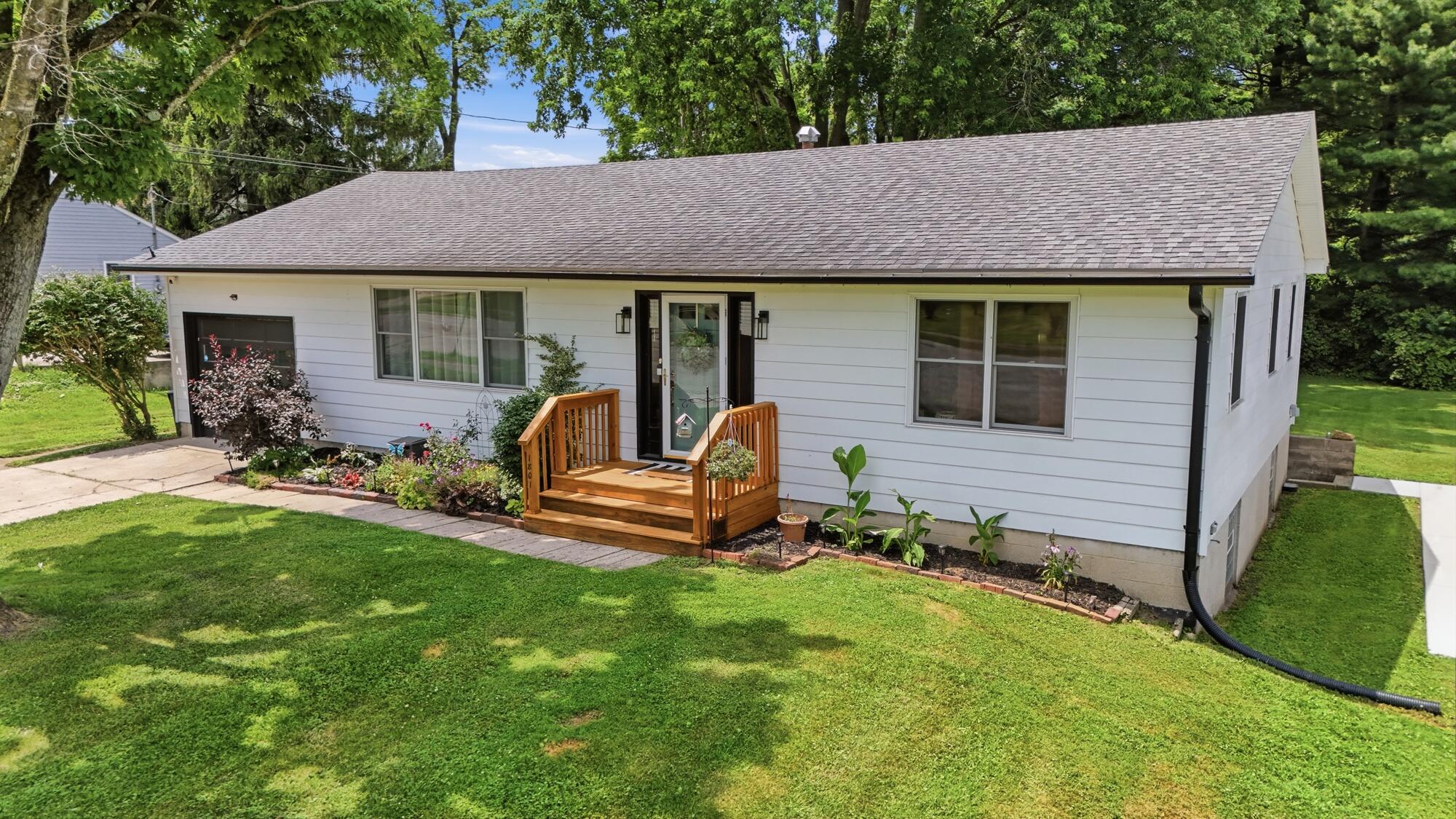 1801 Beacon, Springfield, Ohio 45505