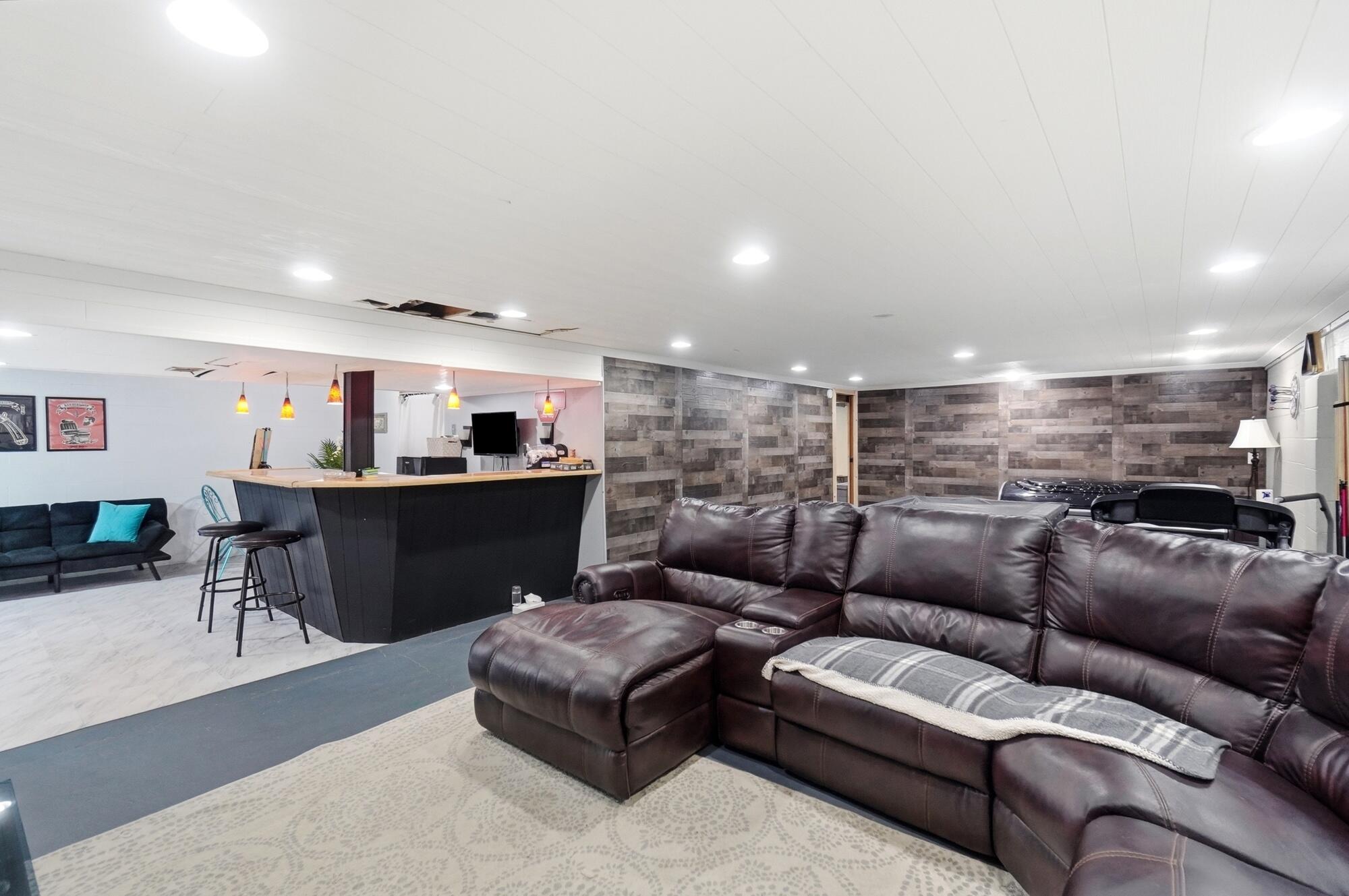 1801 Beacon, Springfield, Ohio 45505