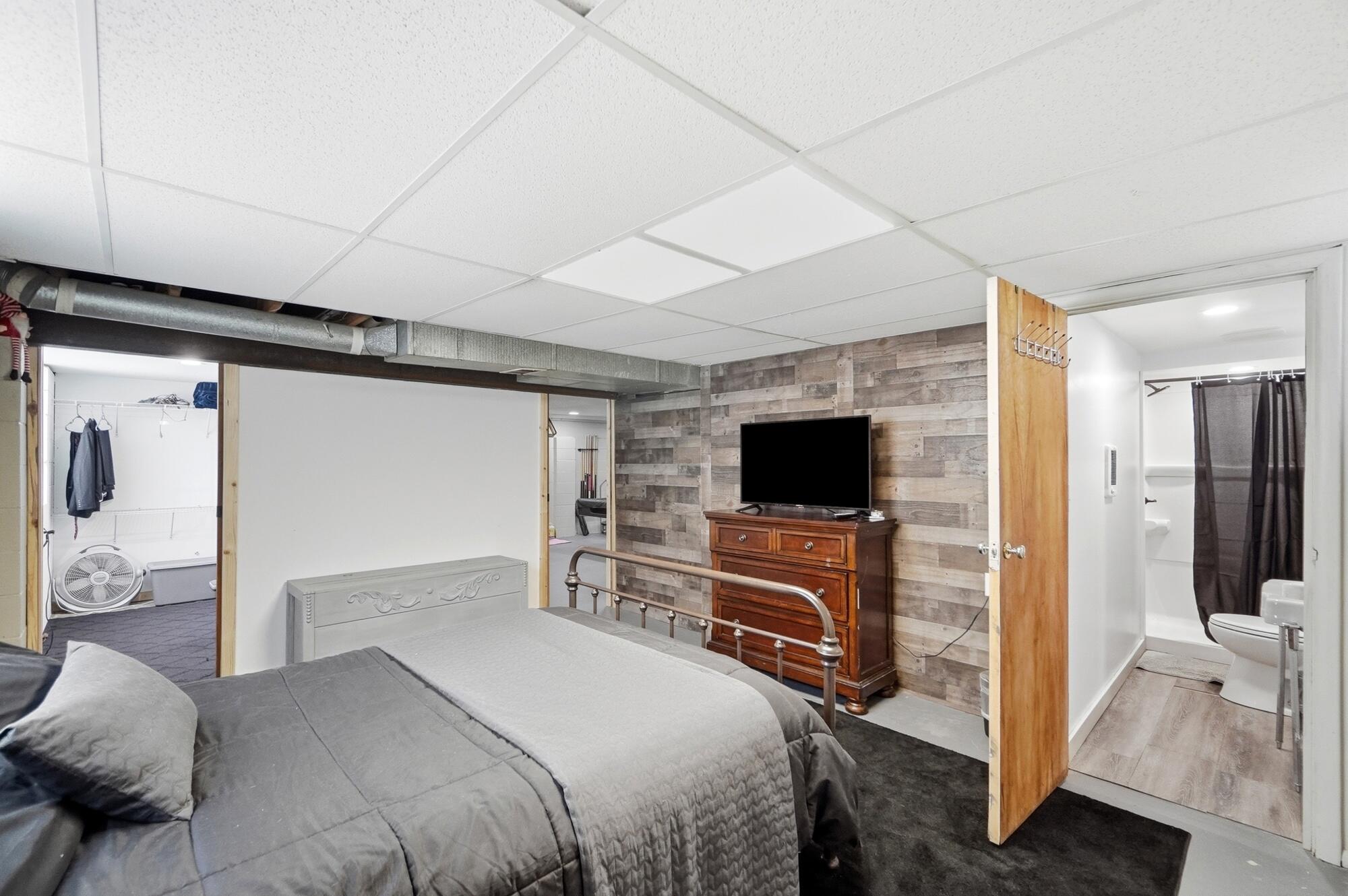 1801 Beacon, Springfield, Ohio 45505