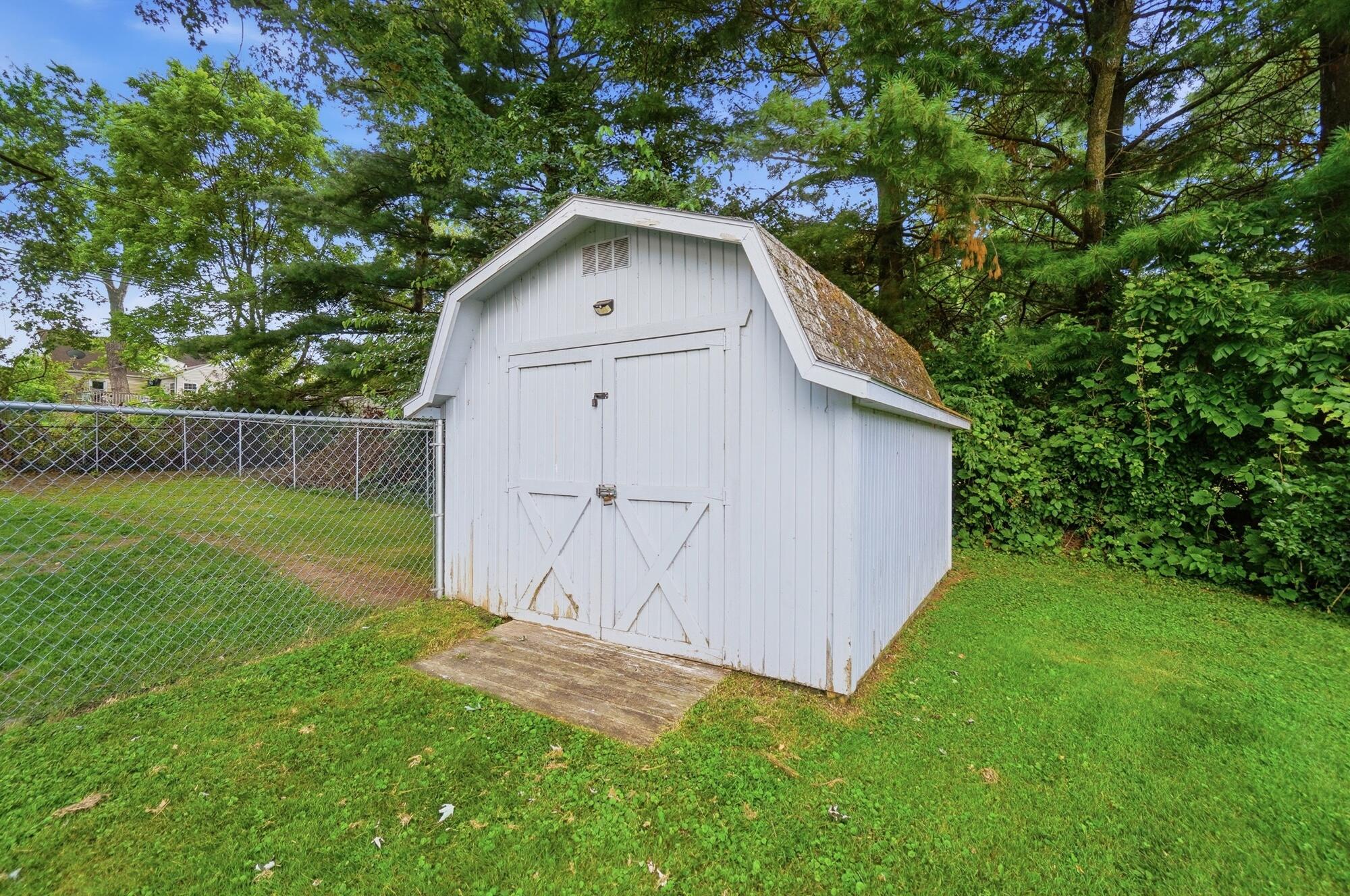 1801 Beacon, Springfield, Ohio 45505