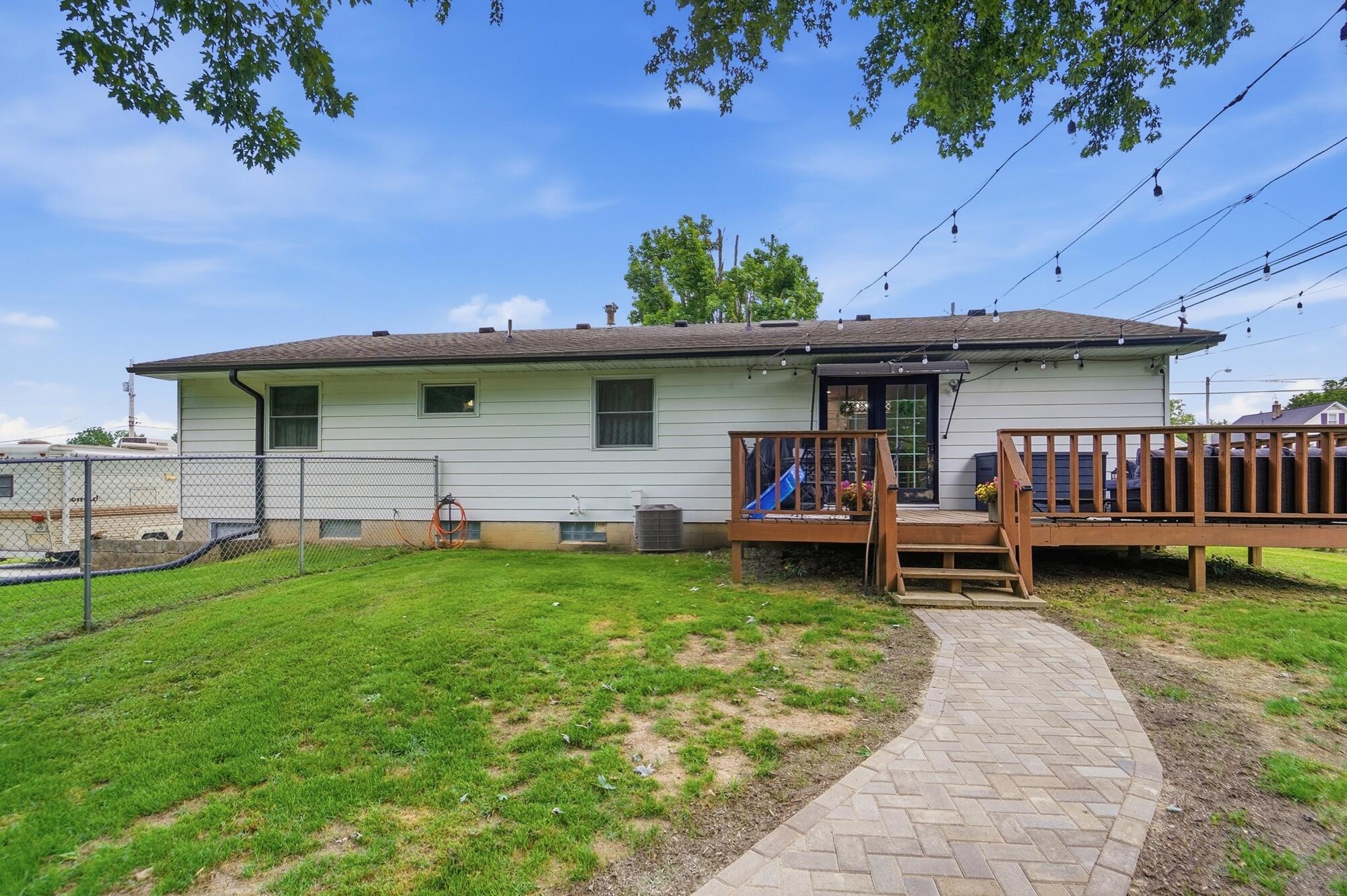 1801 Beacon, Springfield, Ohio 45505