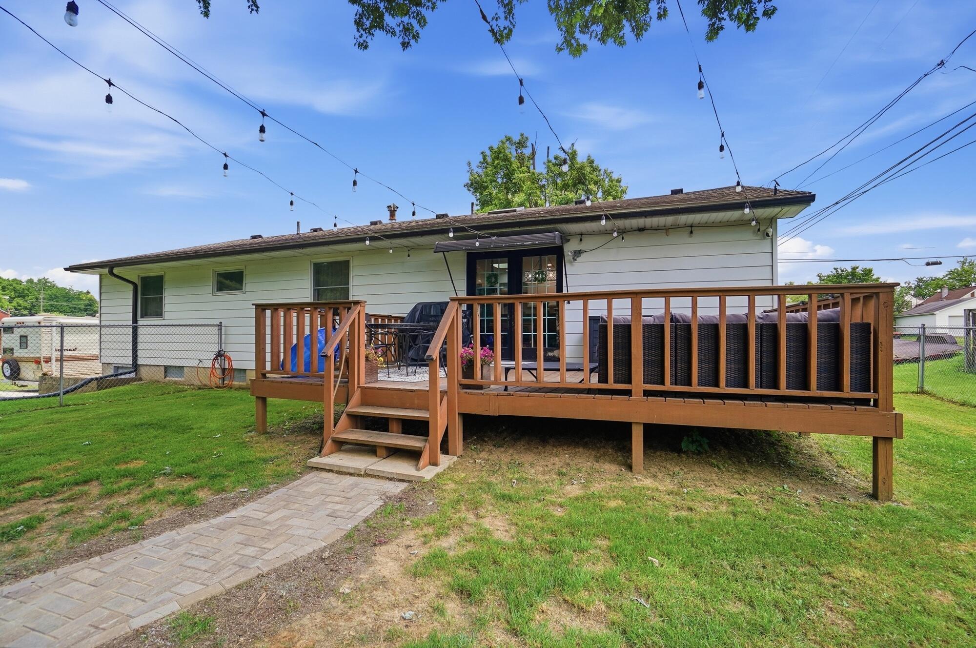 1801 Beacon, Springfield, Ohio 45505
