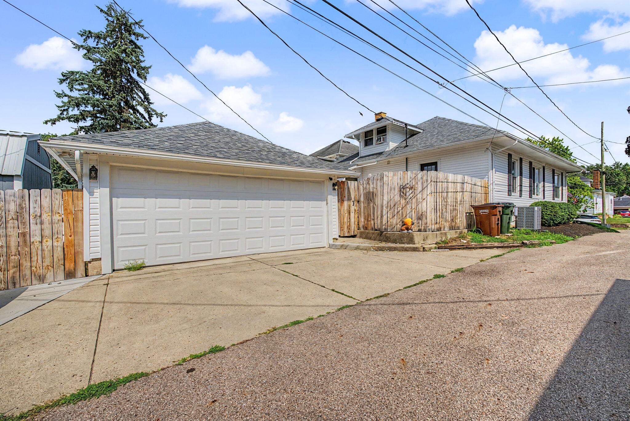 606 Robinson, Piqua, Ohio 45356