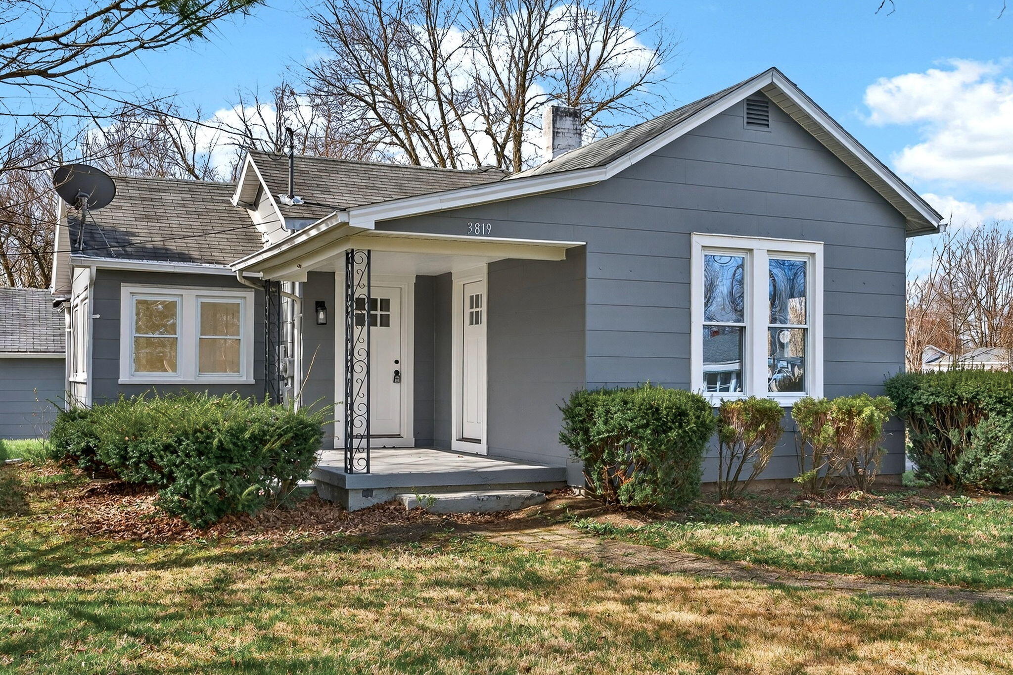 3819 New Carlisle, Springfield, Ohio 45504