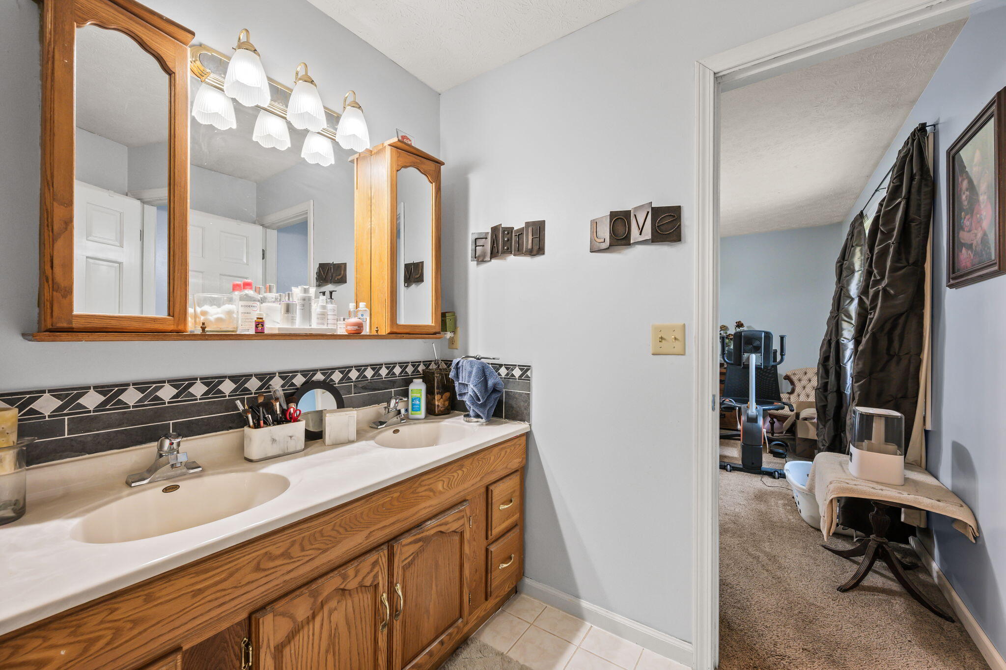 14991 Charm Hill, Sidney, Ohio 45365