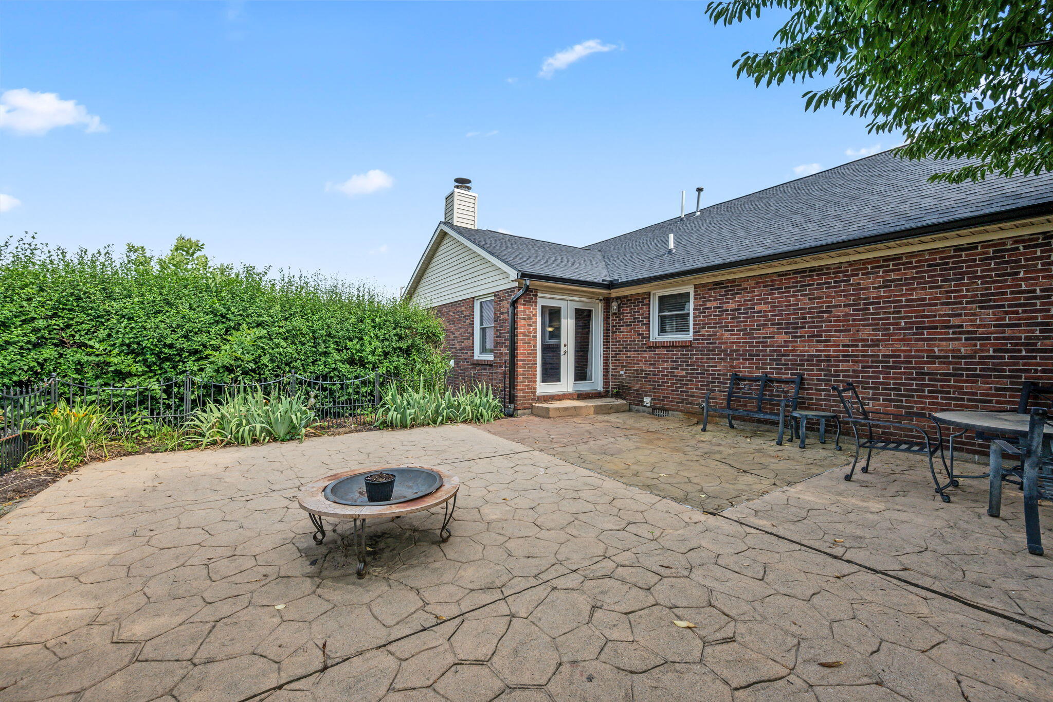 14991 Charm Hill, Sidney, Ohio 45365
