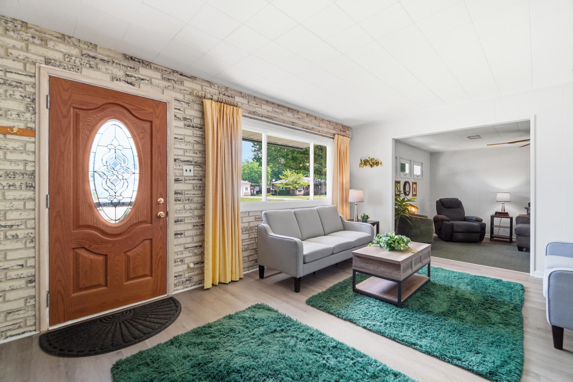 1611 Memorial, Springfield, Ohio 45505