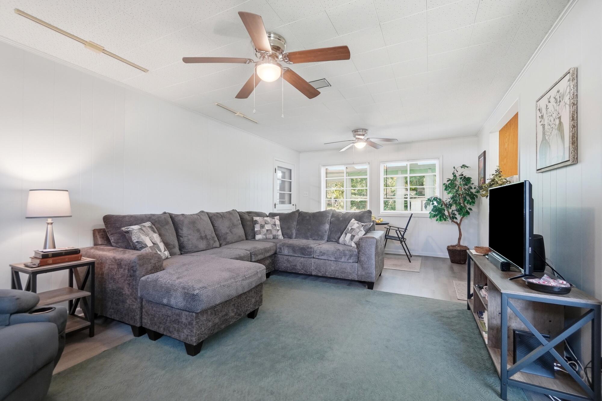 1611 Memorial, Springfield, Ohio 45505