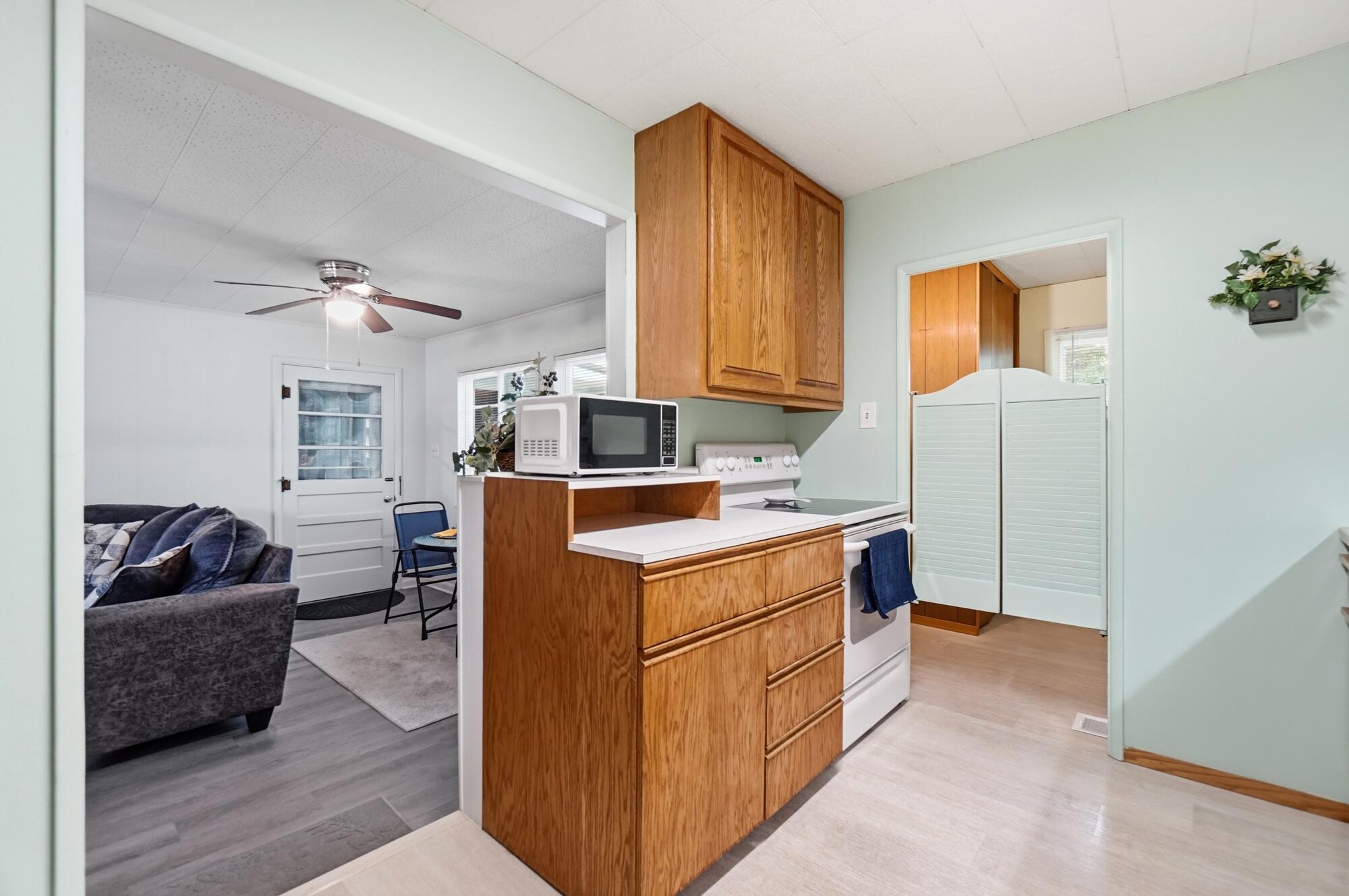 1611 Memorial, Springfield, Ohio 45505