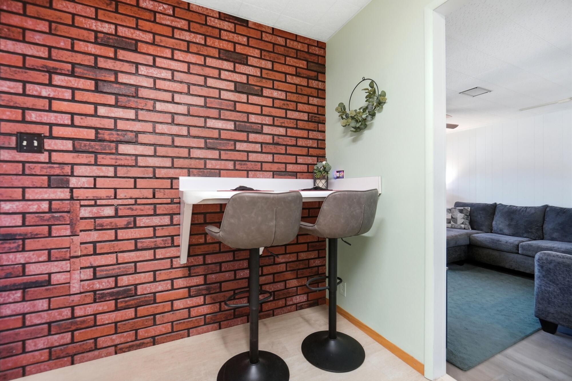 1611 Memorial, Springfield, Ohio 45505