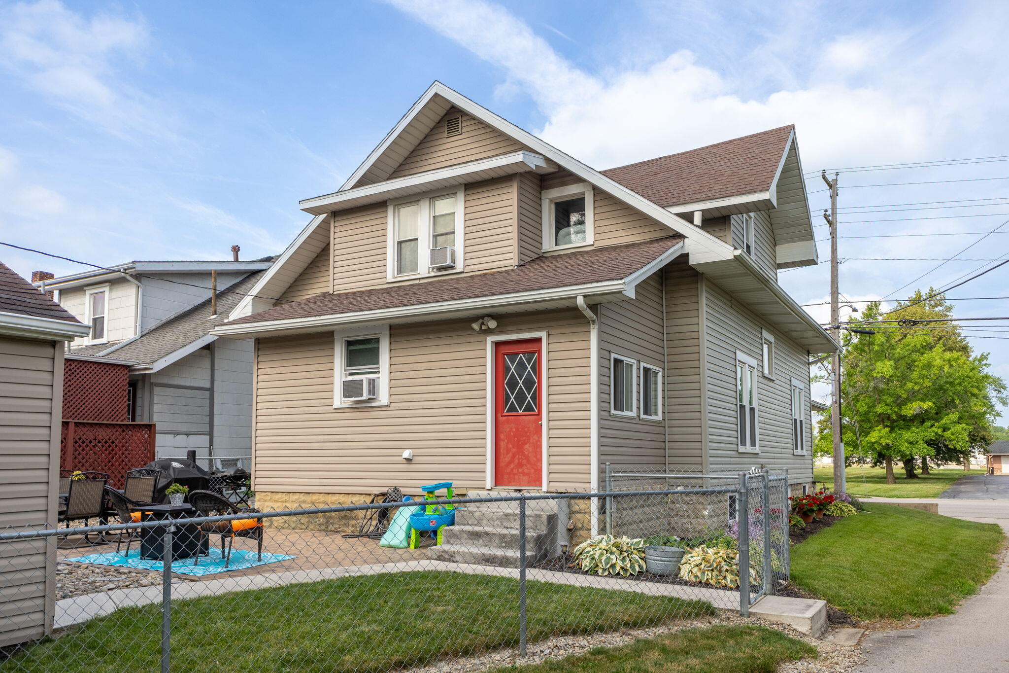 215 Main, Arcanum, Ohio 45304