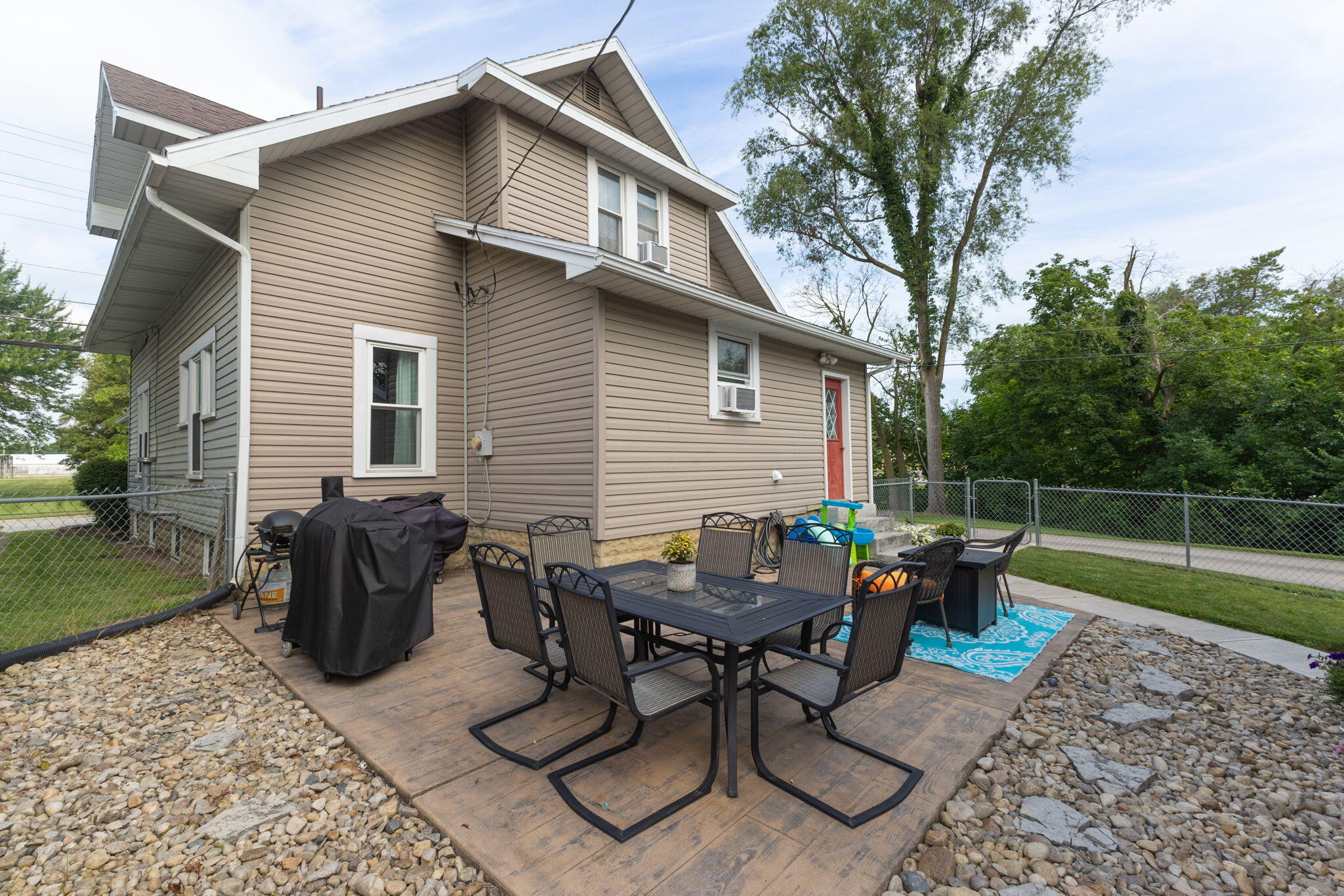 215 Main, Arcanum, Ohio 45304