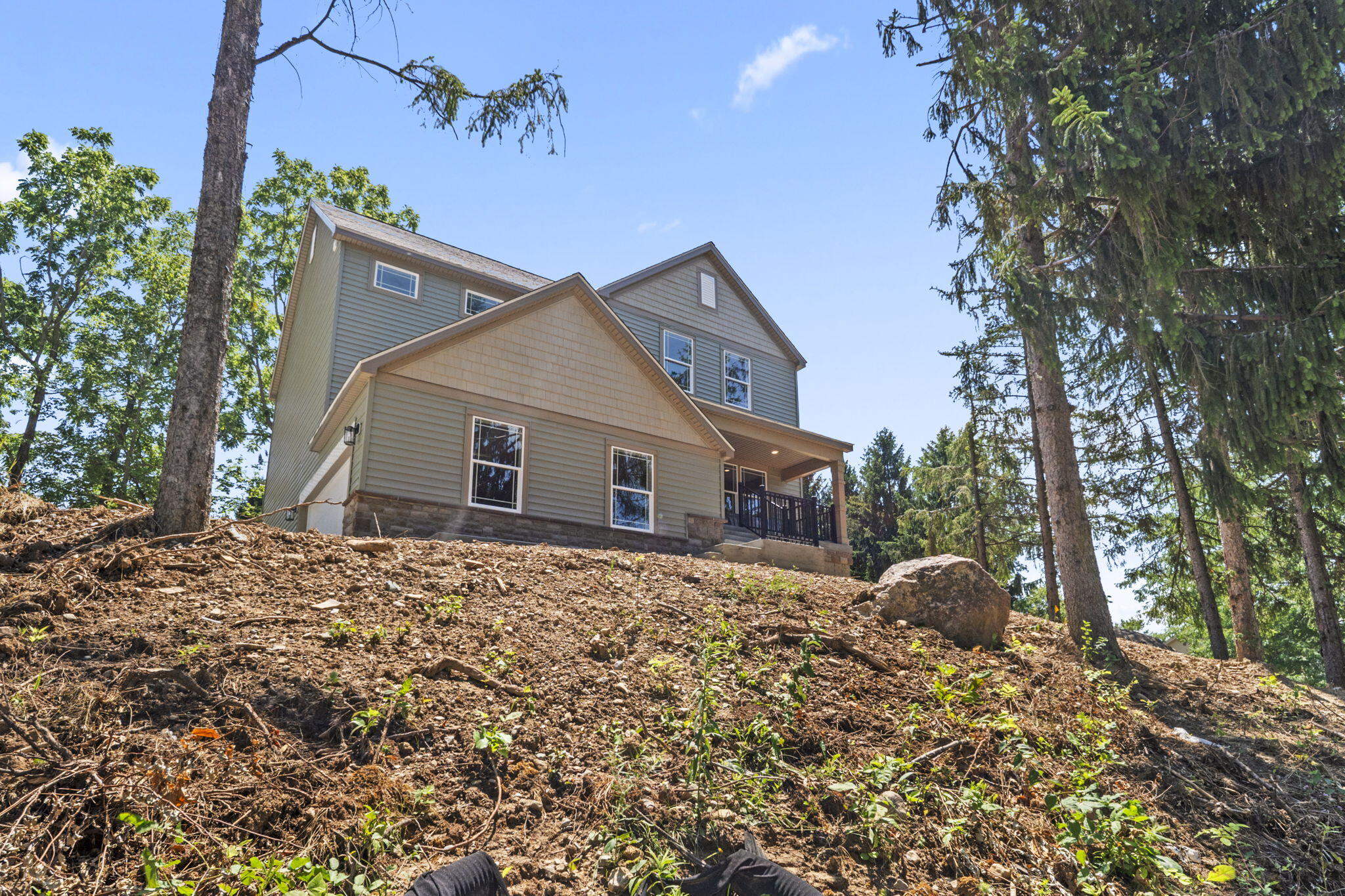1800 Whispering Pines, Bellefontaine, Ohio 43311