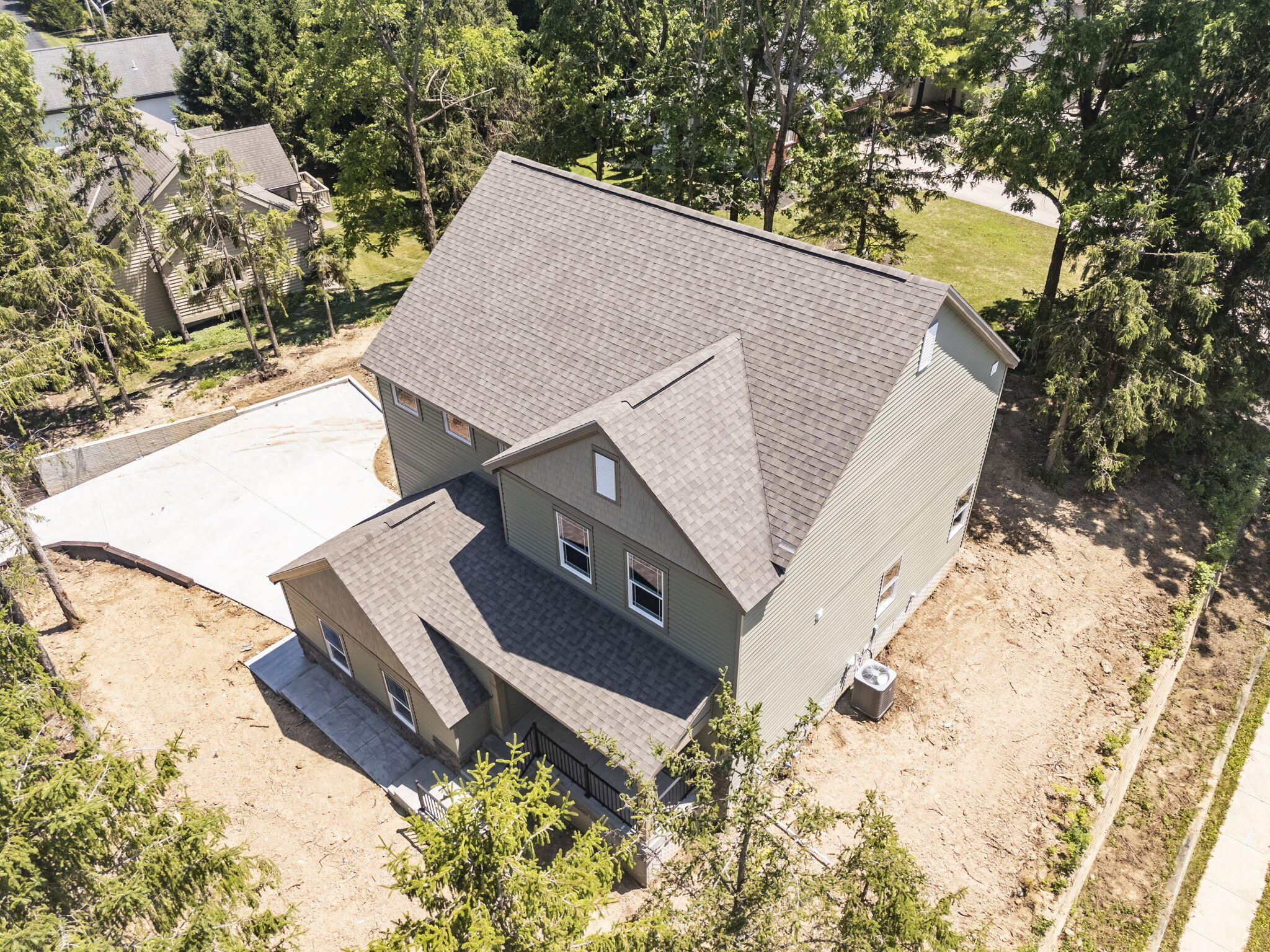 1800 Whispering Pines, Bellefontaine, Ohio 43311