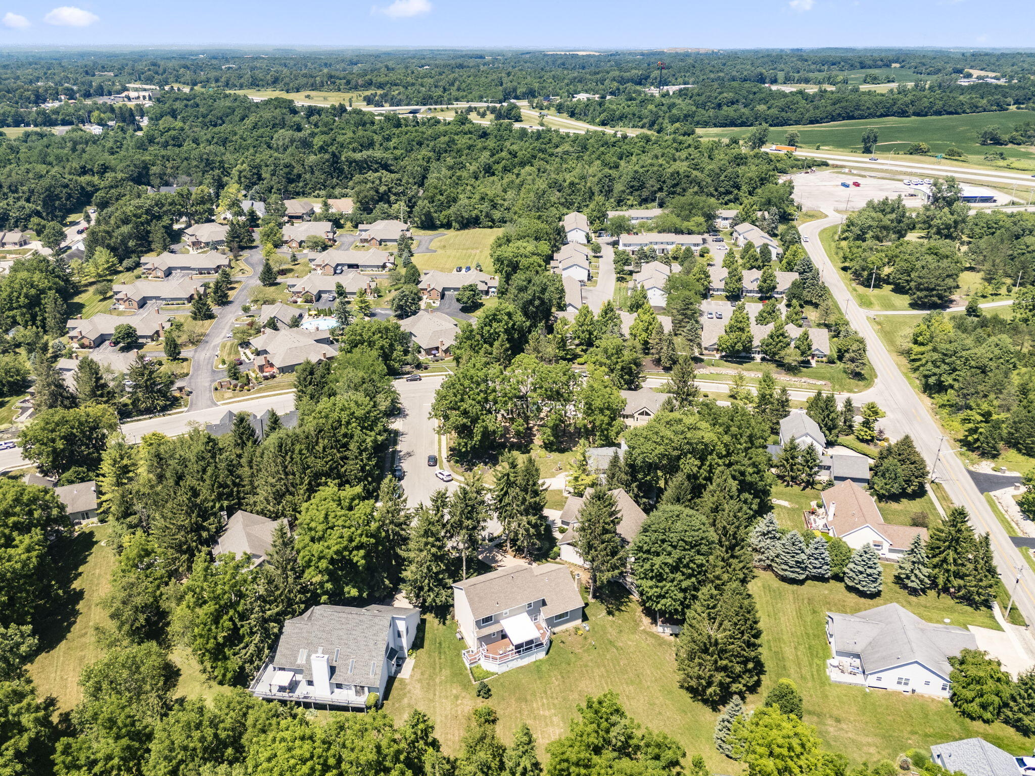 1800 Whispering Pines, Bellefontaine, Ohio 43311