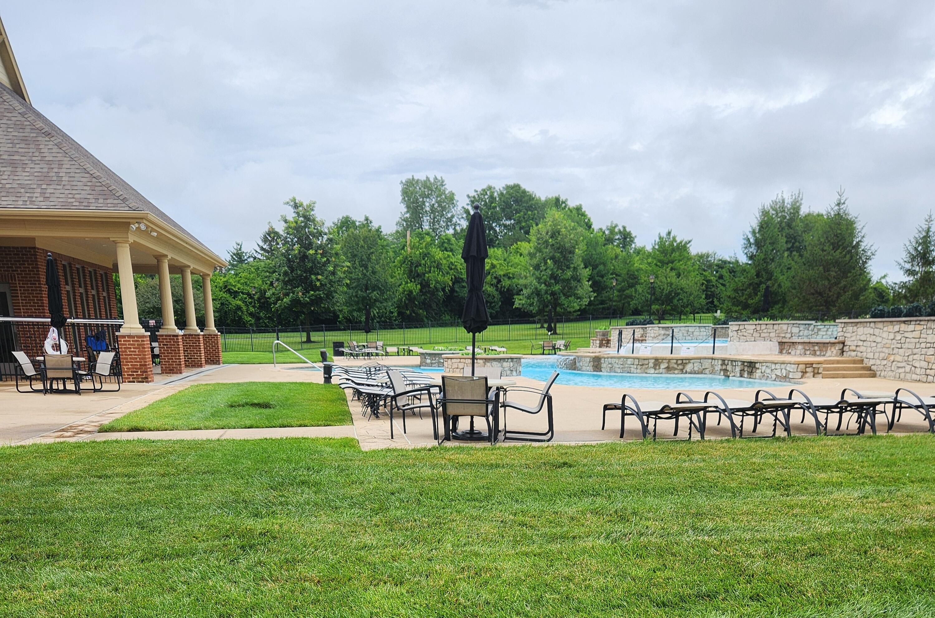 961 Reeder, Centerville, Ohio 45458