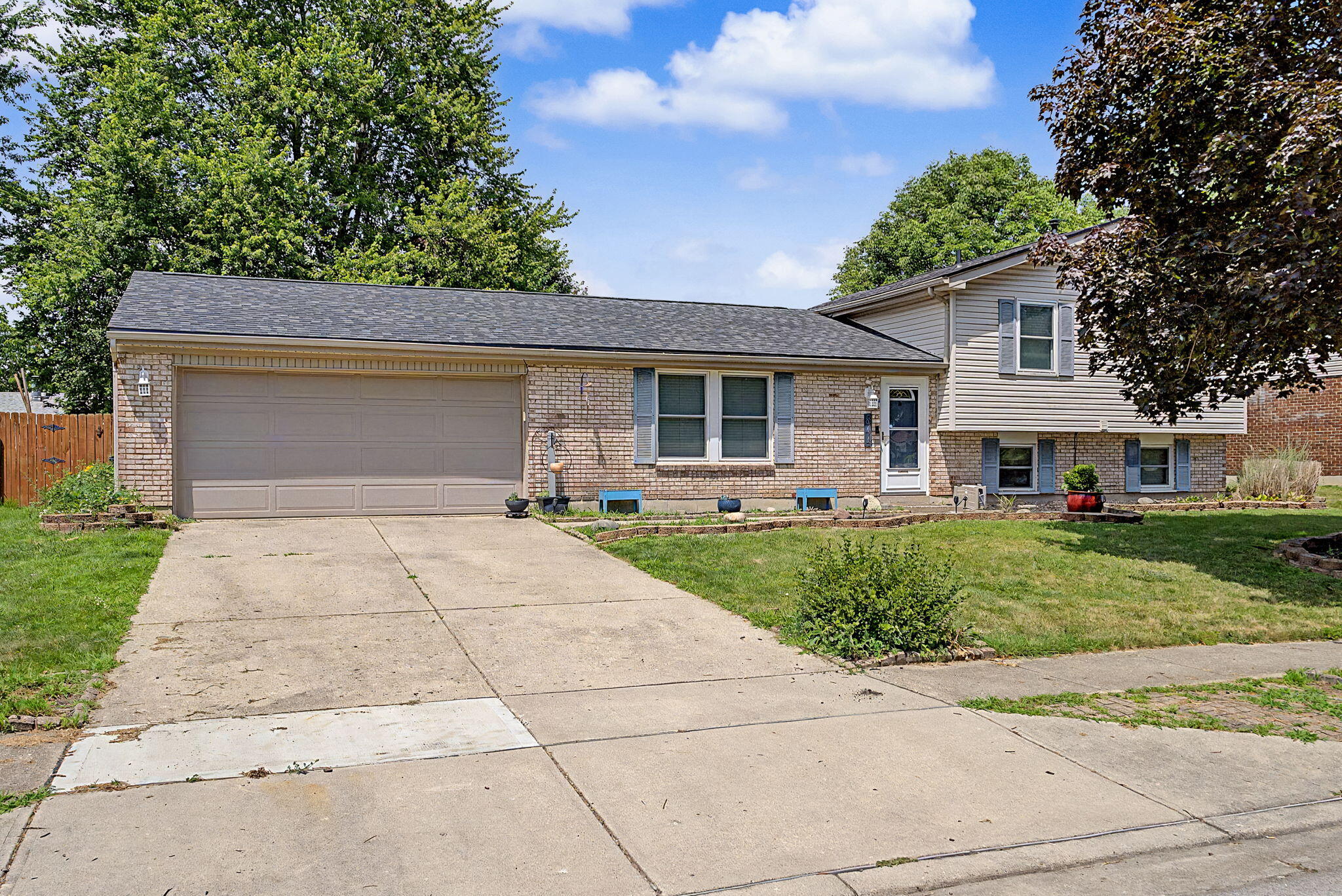 844 Sunset, Englewood, Ohio 45322