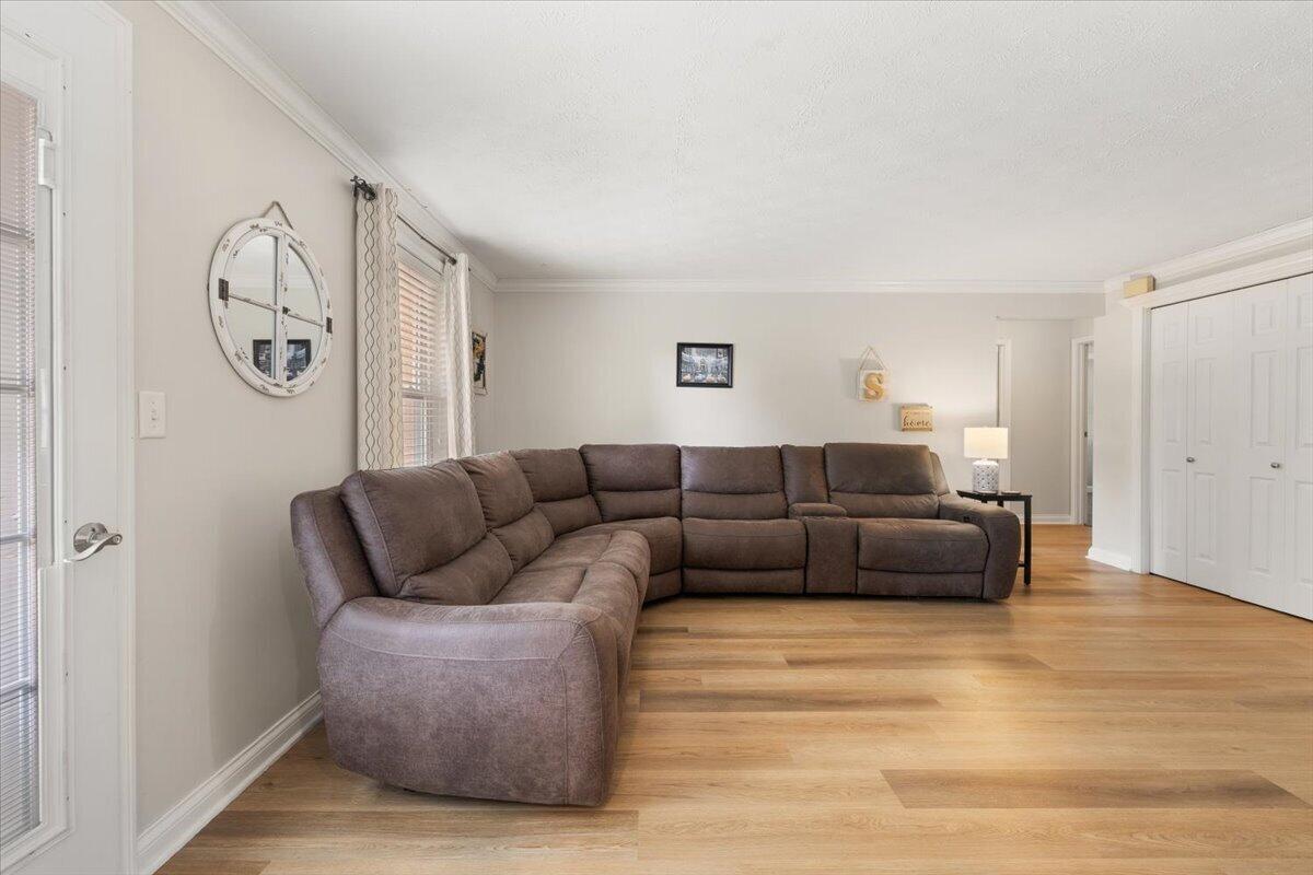 6124 Little Creek, Dayton, Ohio 45424