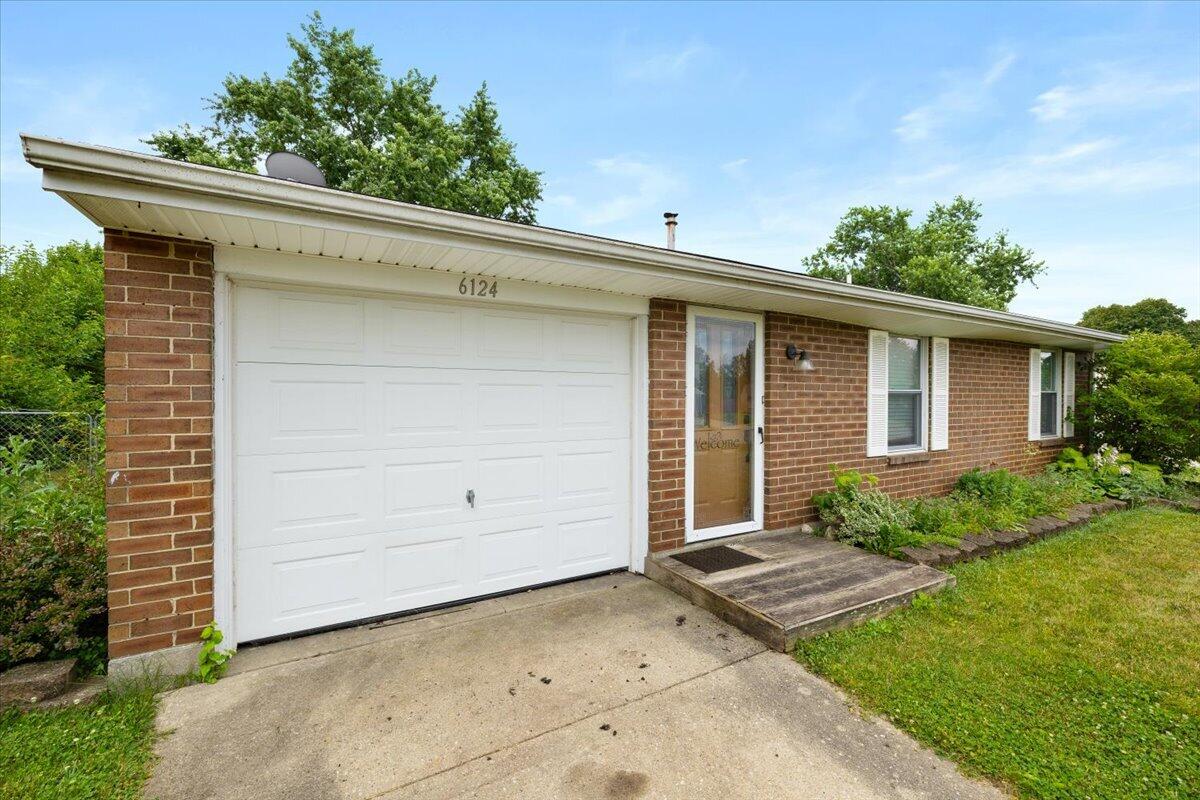 6124 Little Creek, Dayton, Ohio 45424