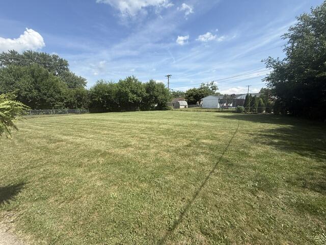 1098 Mystic, Troy, Ohio 45373