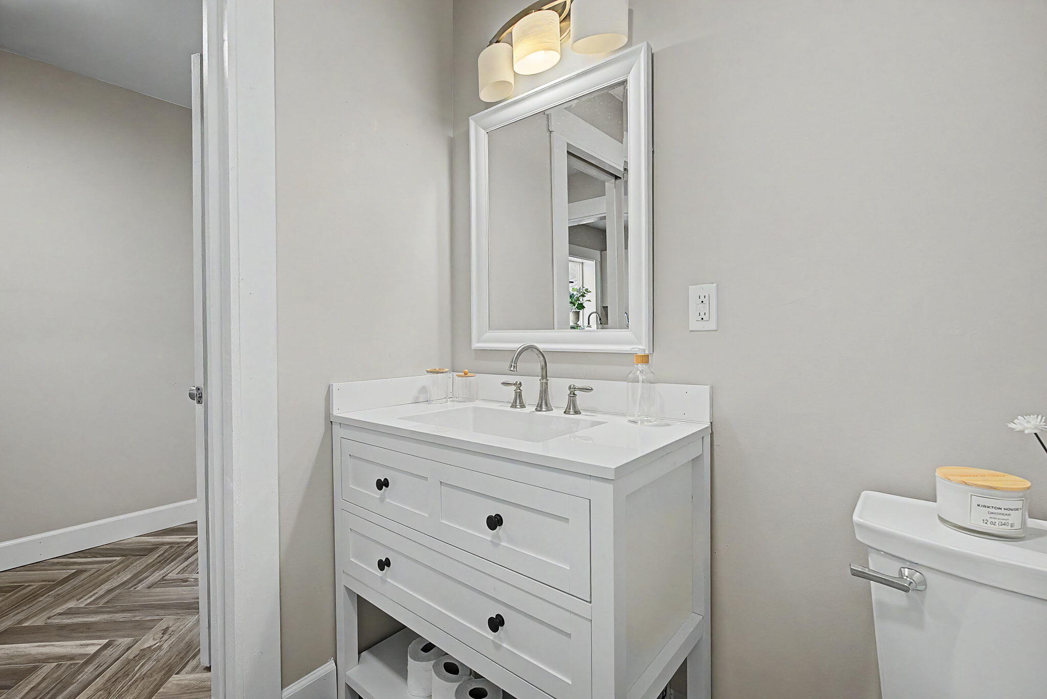 Light, Springfield, Ohio 45504
