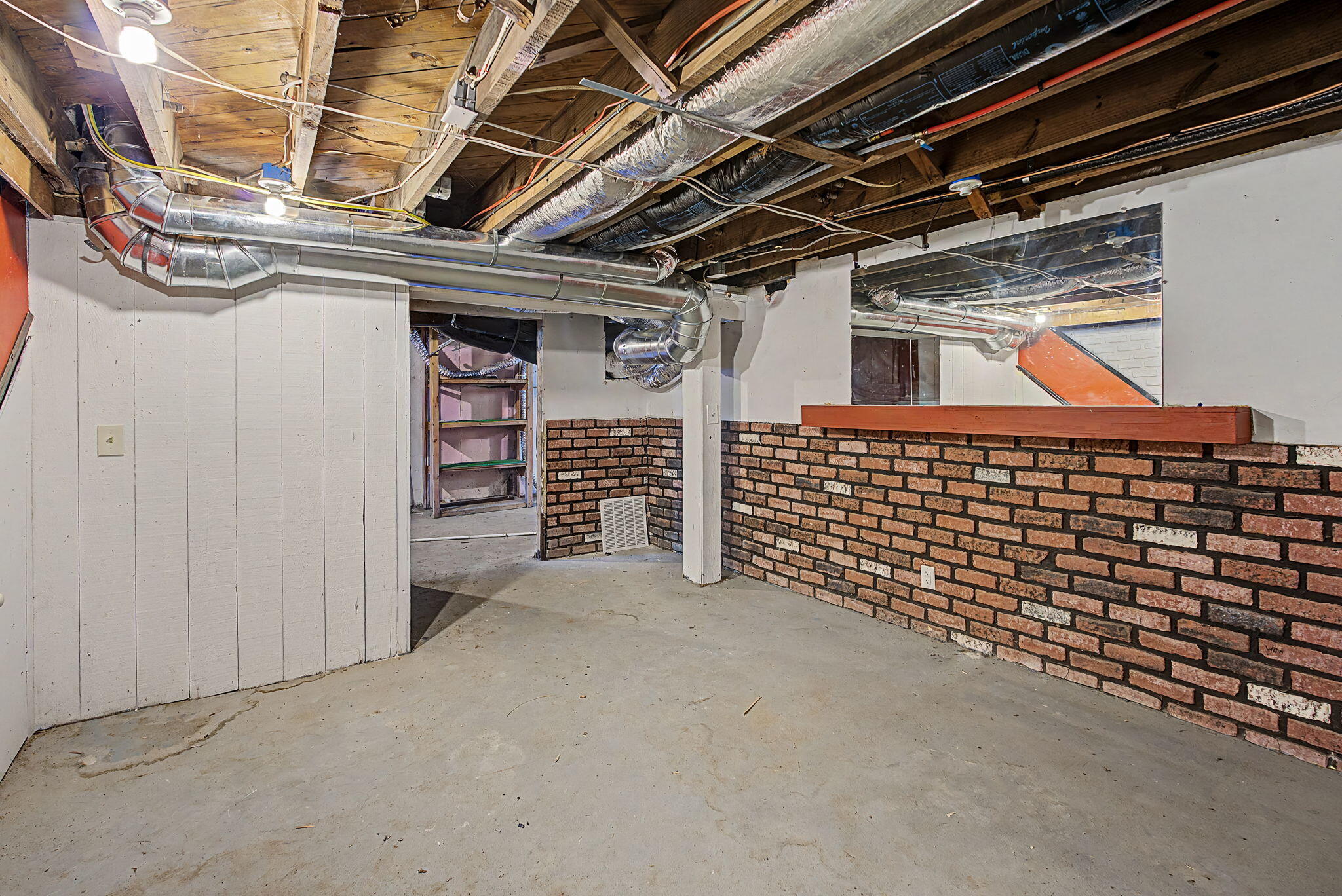 Light, Springfield, Ohio 45504