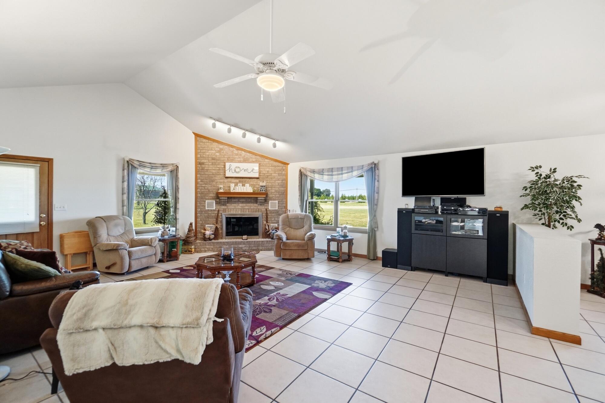 8400 Montgomery County Line, Brookville, Ohio 45309