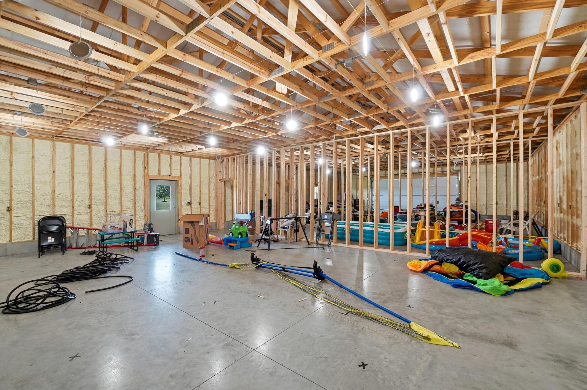 8400 Montgomery County Line, Brookville, Ohio 45309