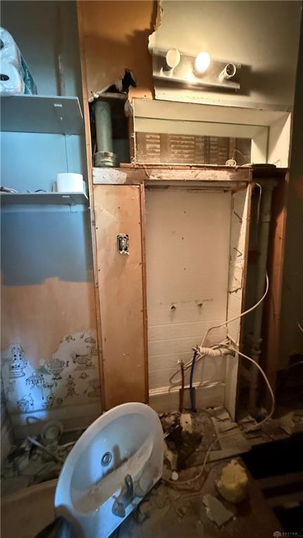 3753 National, Springfield, Ohio 45504