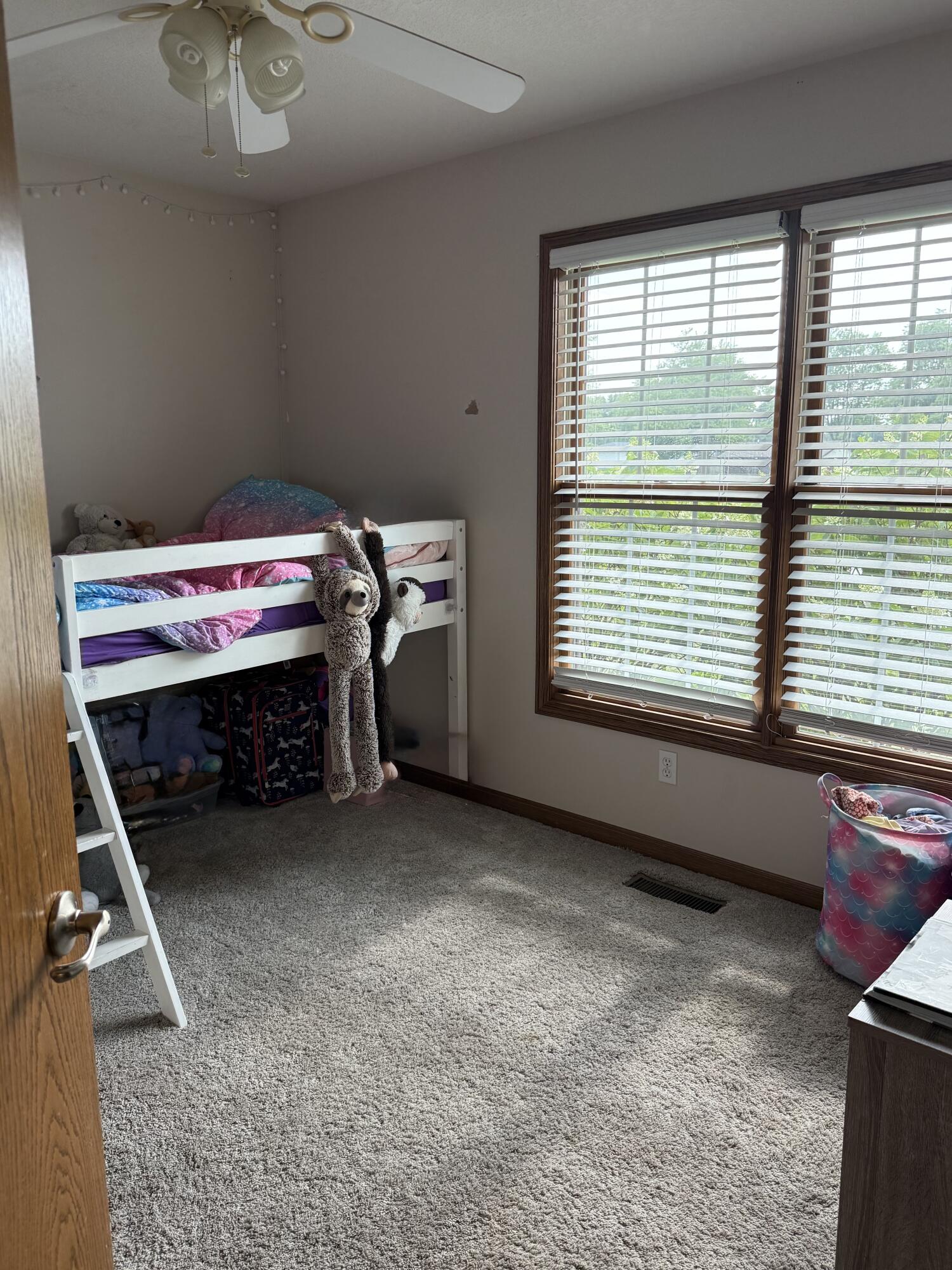 112 Parkview, Jackson Center, Ohio 45334