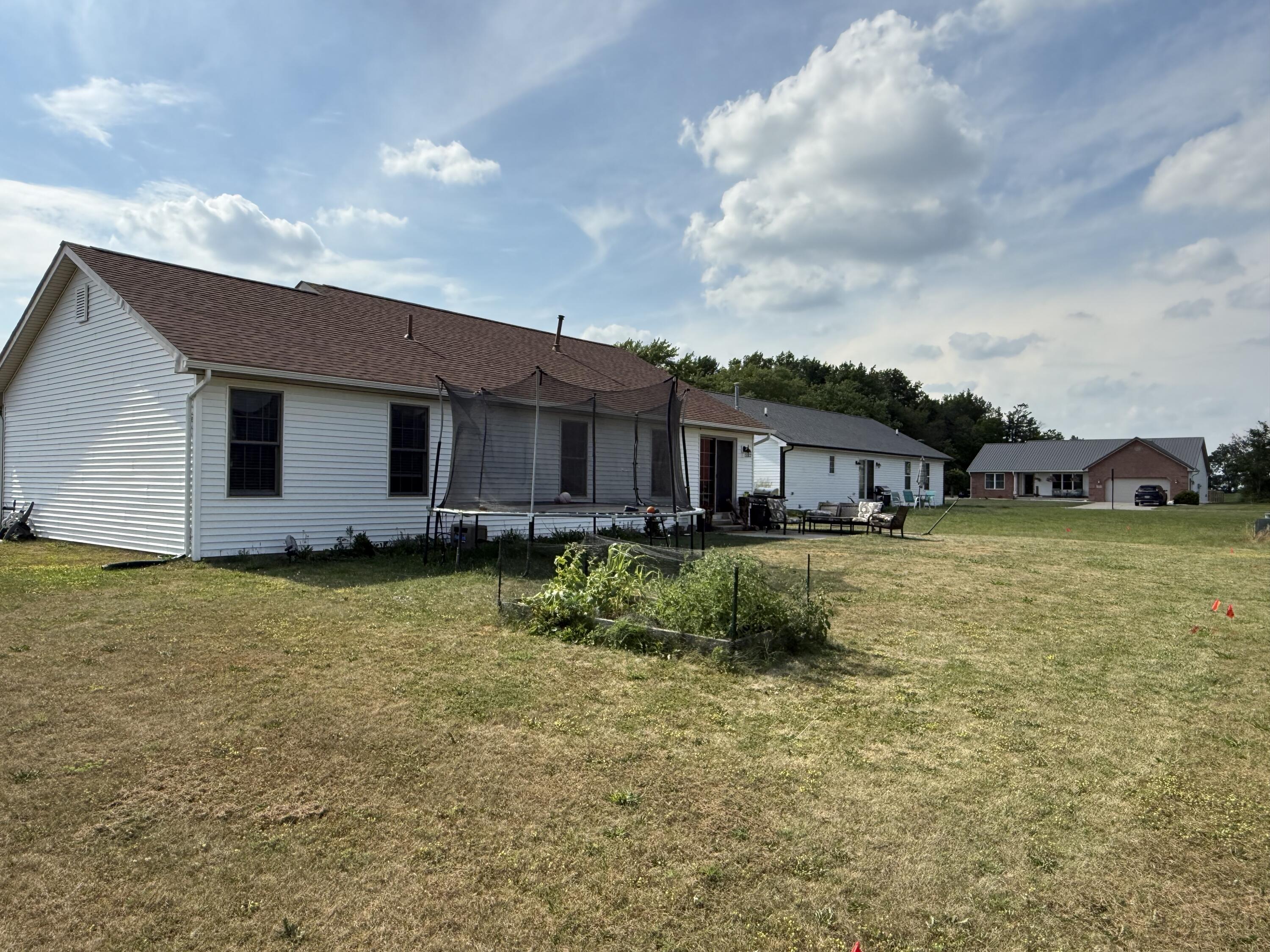 112 Parkview, Jackson Center, Ohio 45334