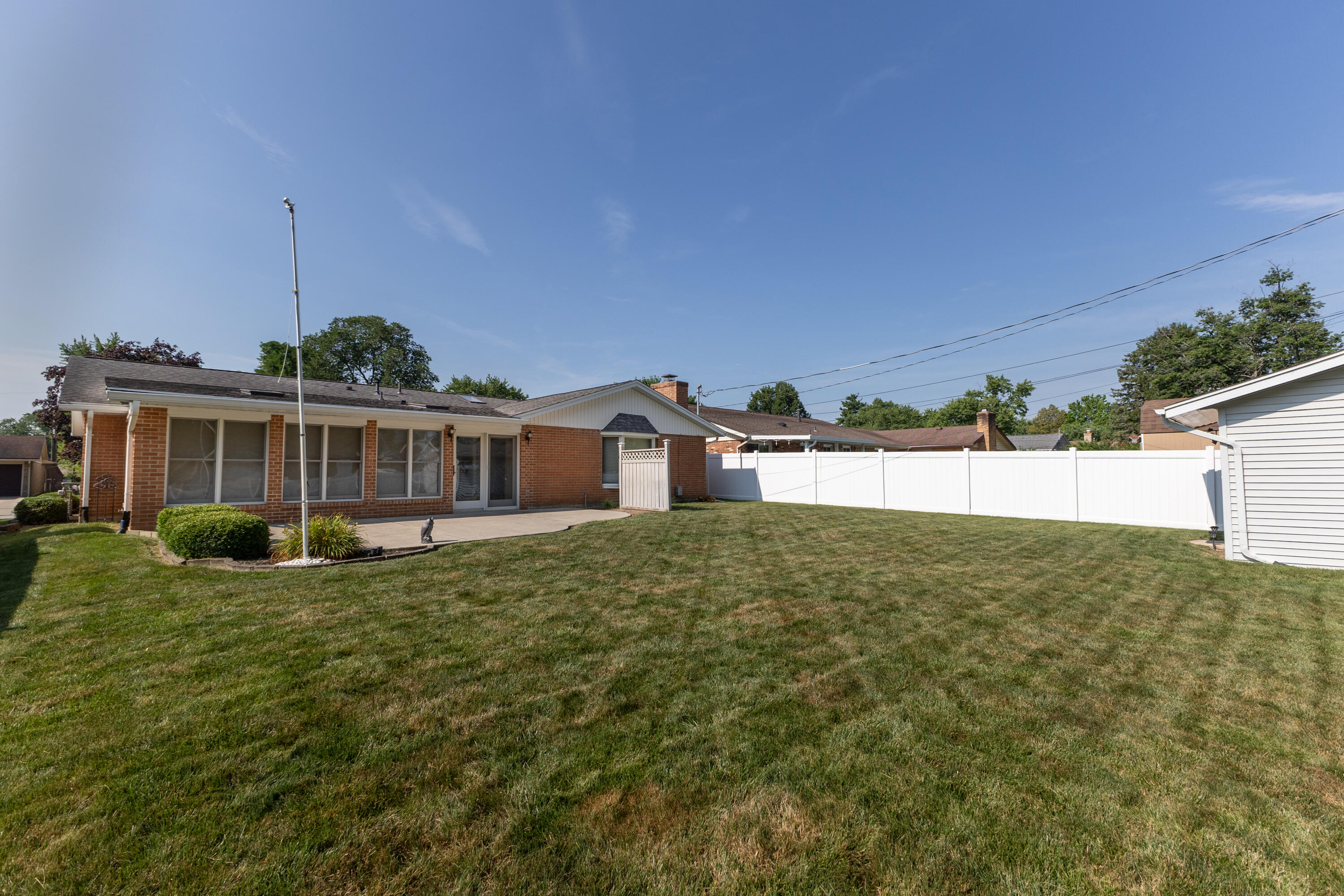 75 Ankara, Brookville, Ohio 45309
