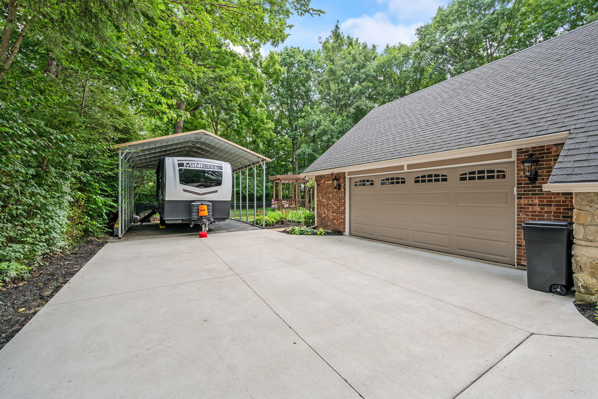 2845 Broken Woods, Troy, Ohio 45373