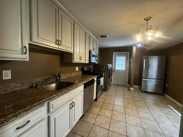 Westport, Groveport, Ohio 43125