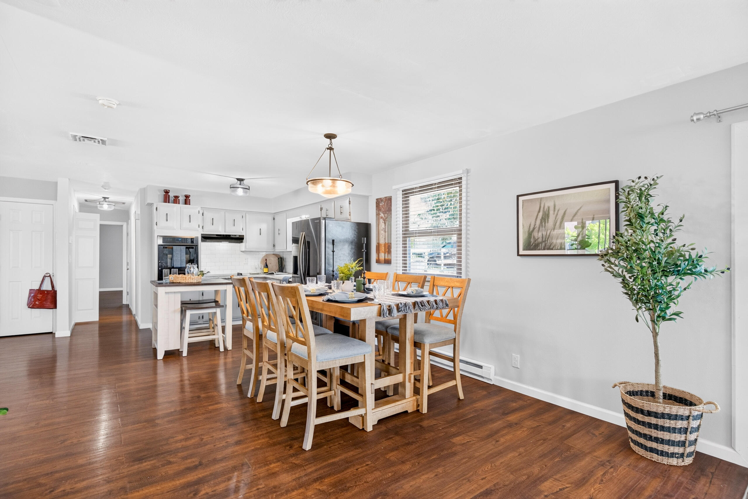 105 Main, Anna, Ohio 45302