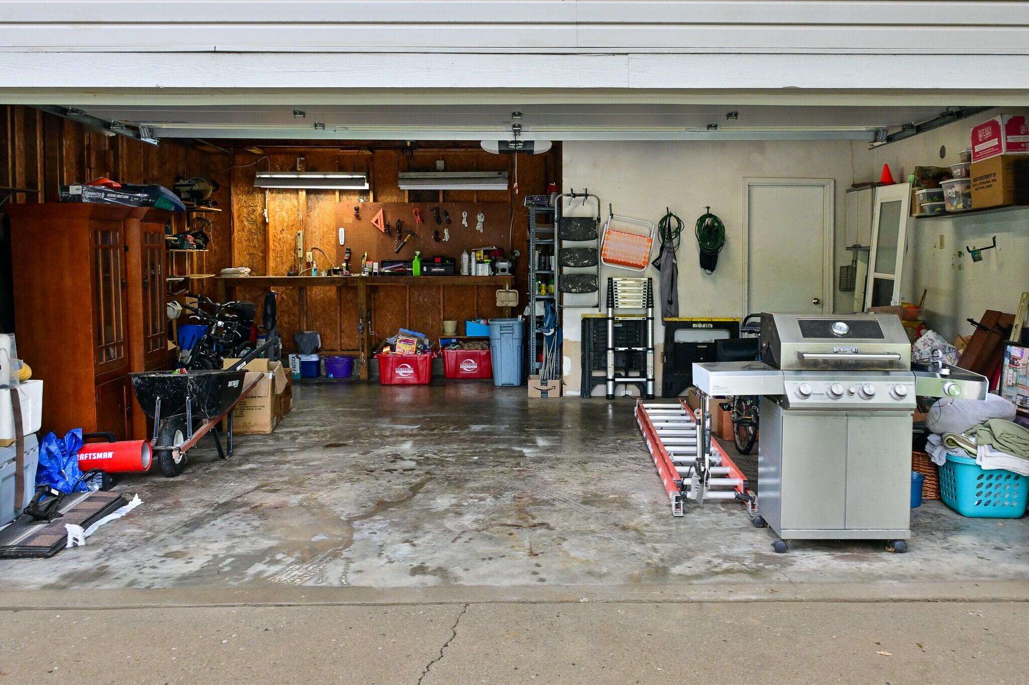 2424 Rockingham, Troy, Ohio 45373