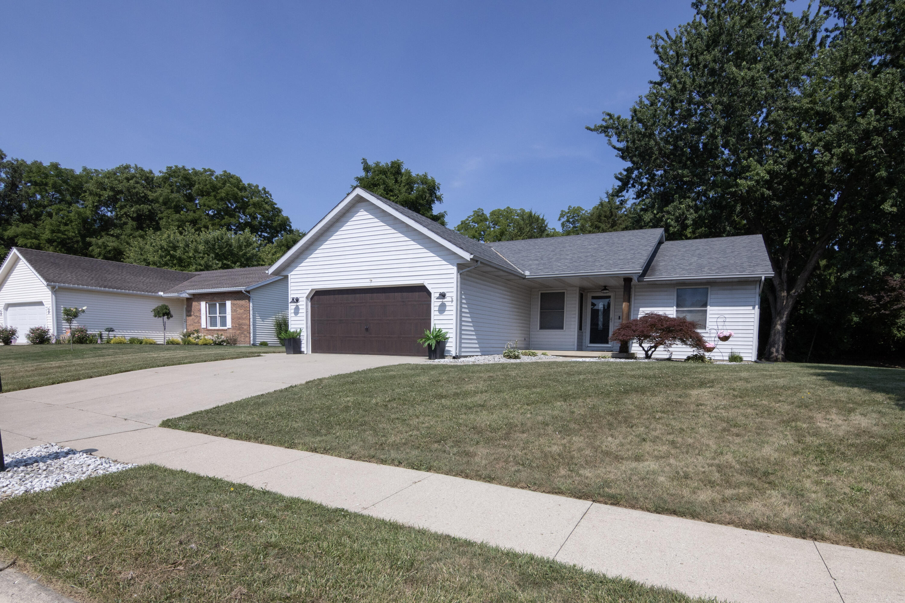1236 Turner, Sidney, Ohio 45365