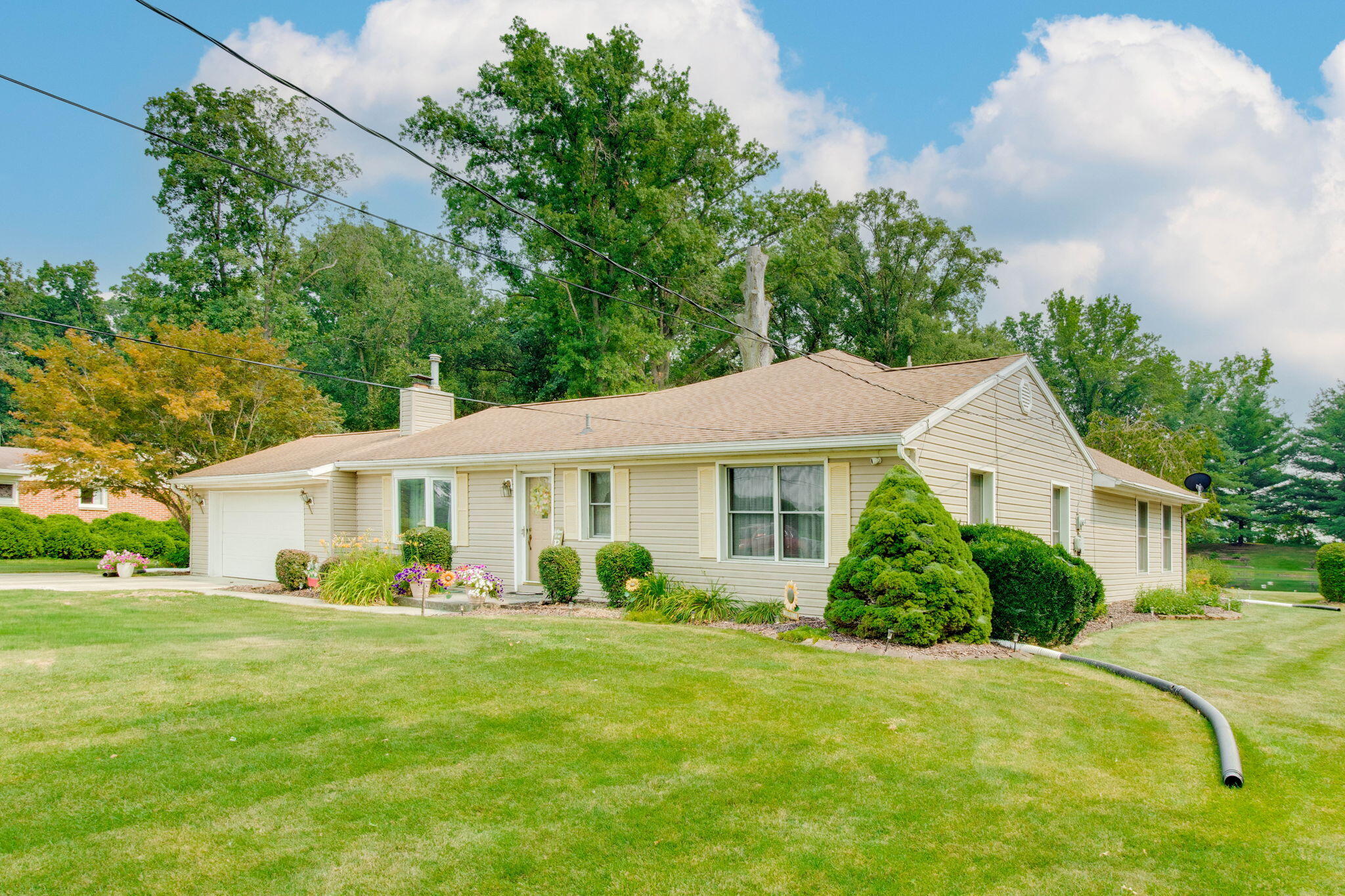6021 Agerter, Lima, Ohio 45806