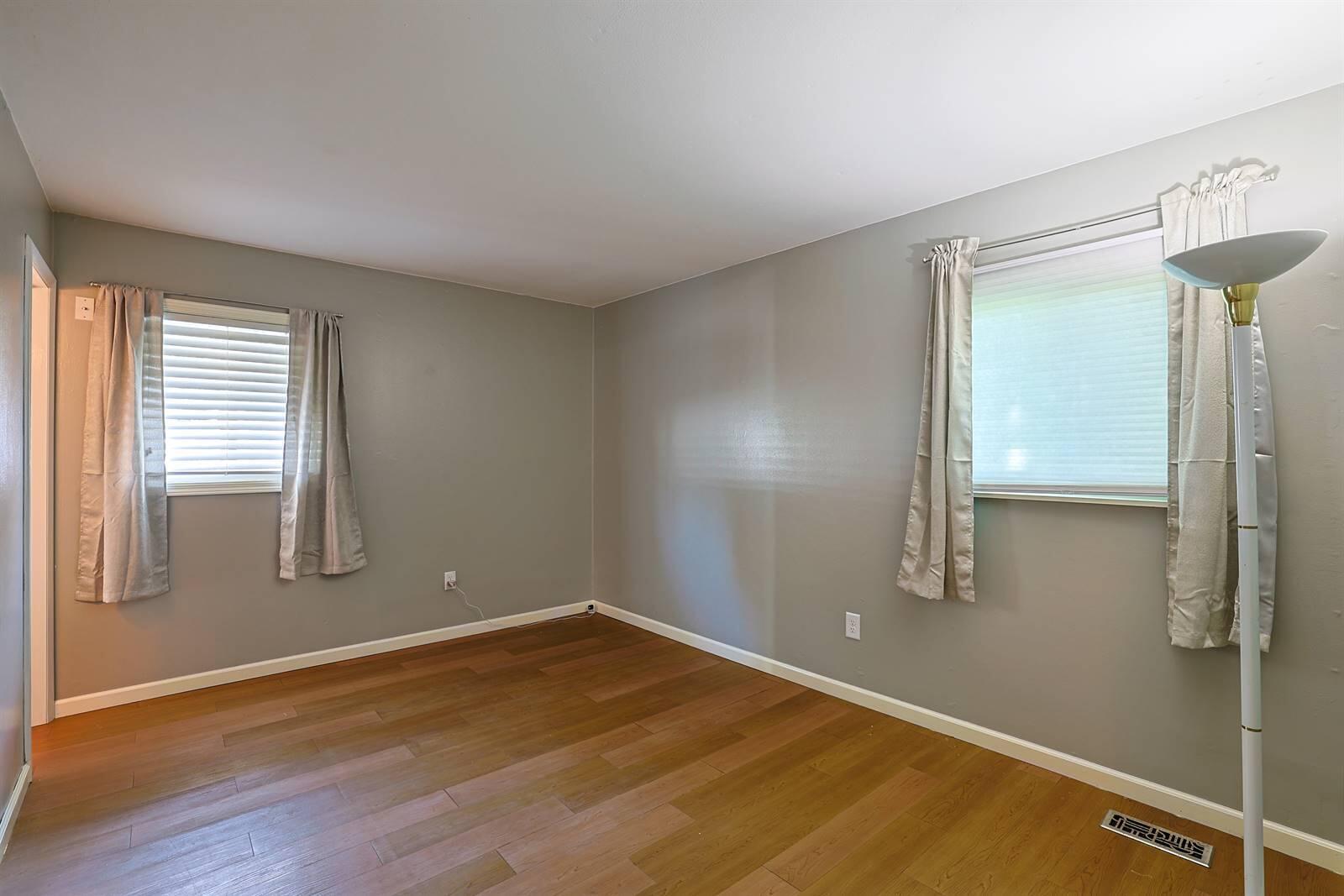 1905 Fenner, Troy, Ohio 45373