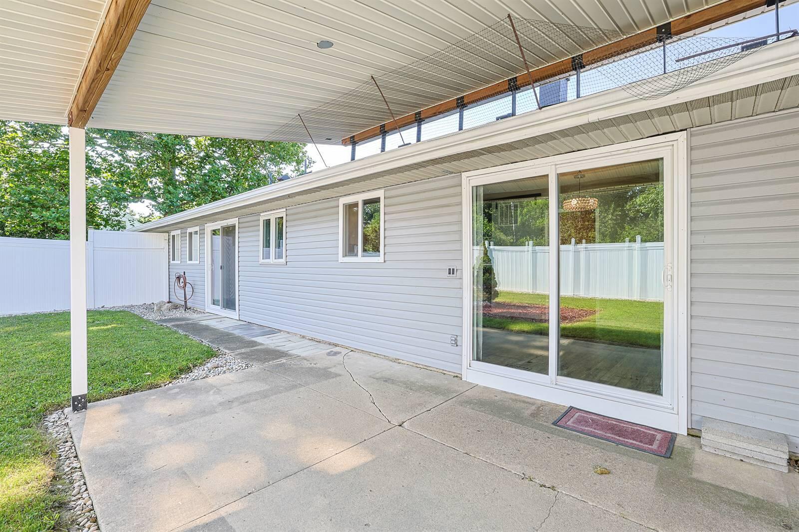 1905 Fenner, Troy, Ohio 45373
