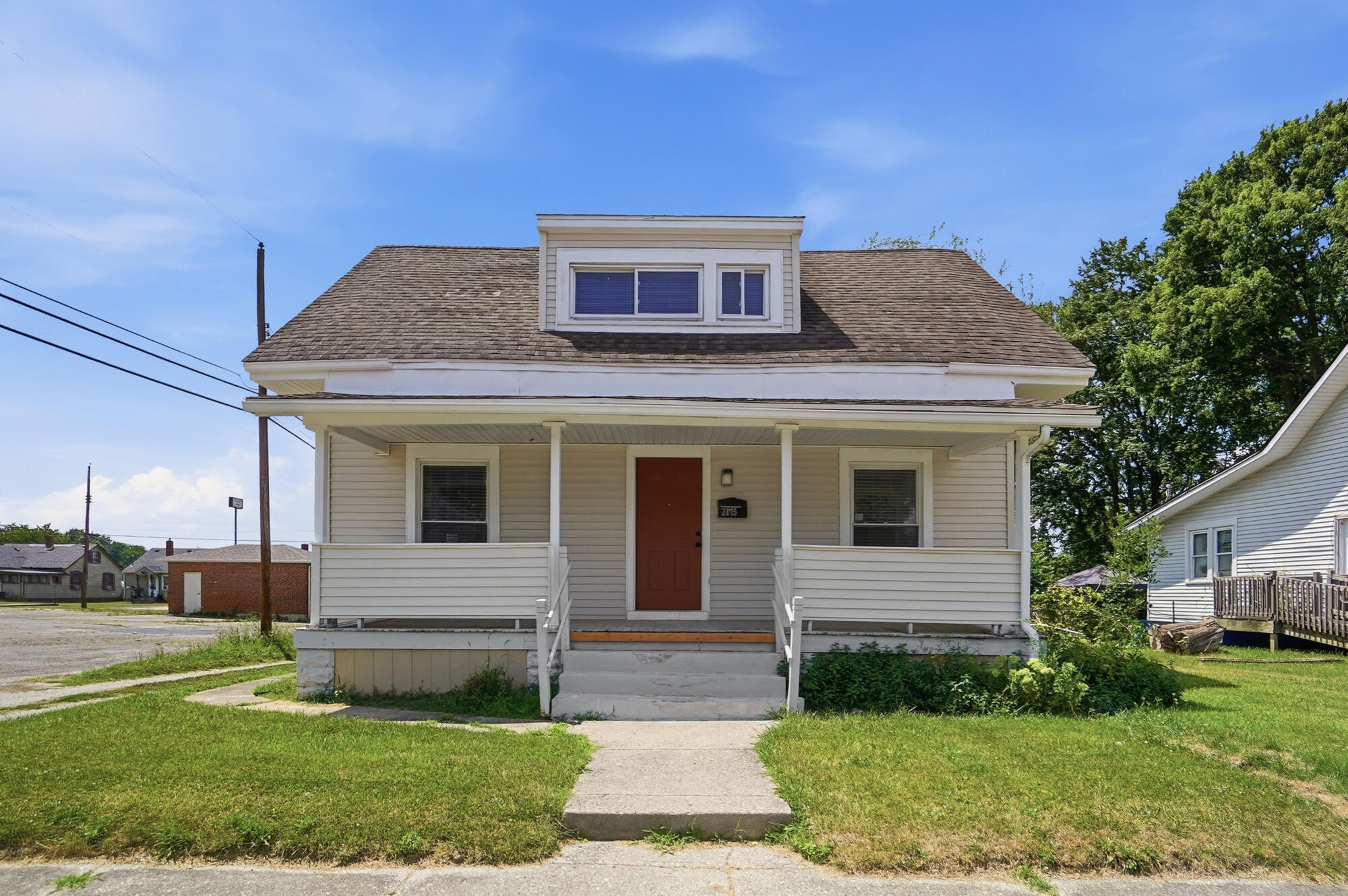 2015 Clifton, Springfield, Ohio 45505