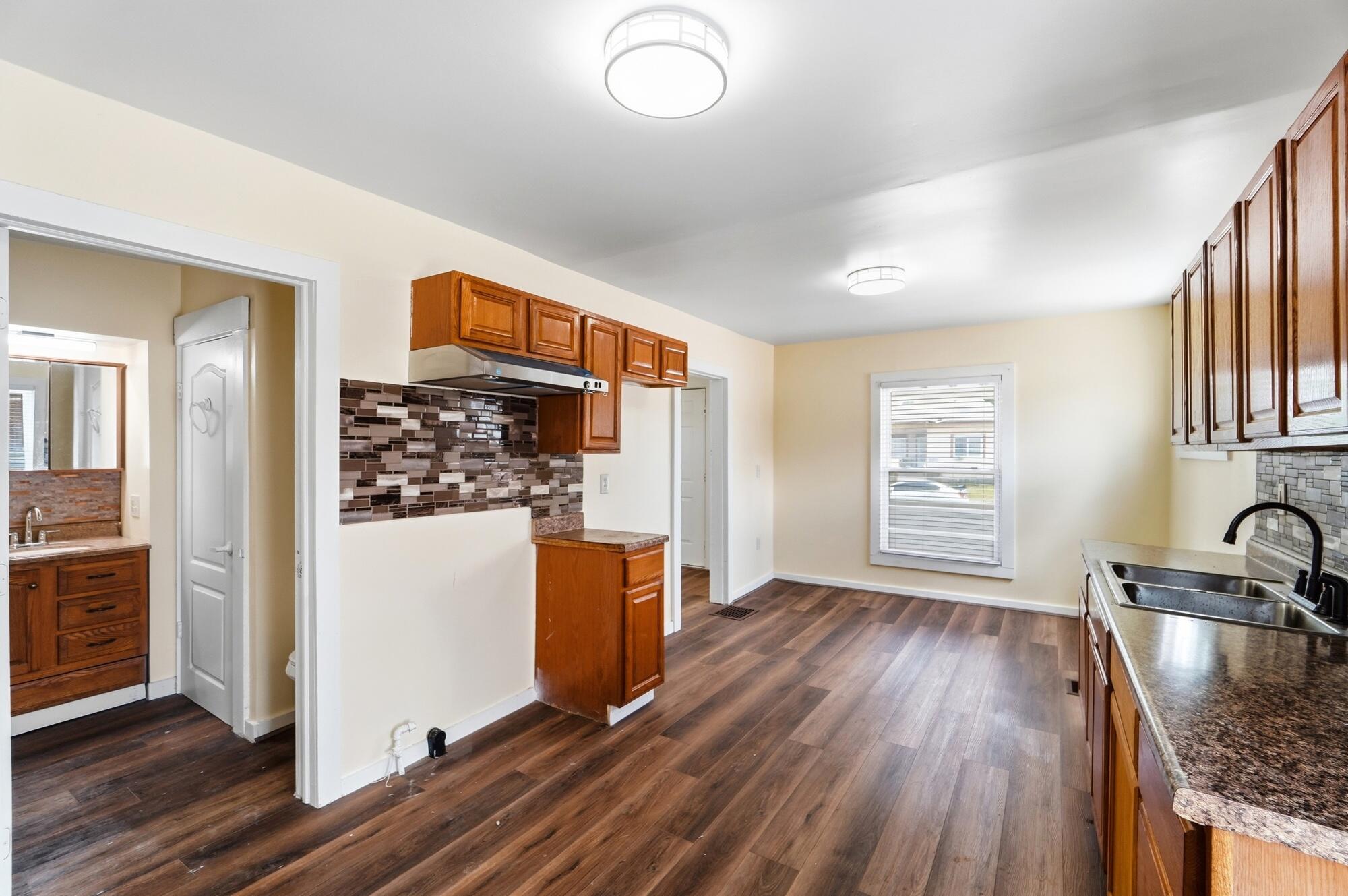 2015 Clifton, Springfield, Ohio 45505