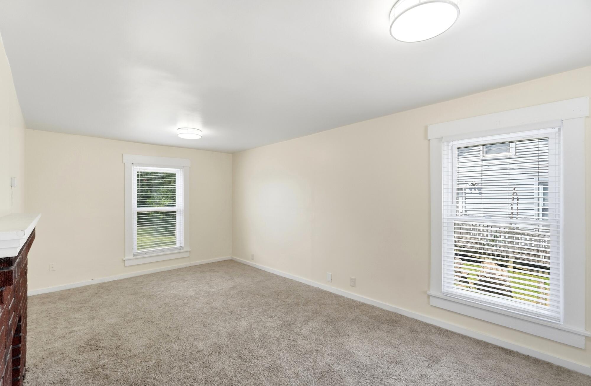 2015 Clifton, Springfield, Ohio 45505