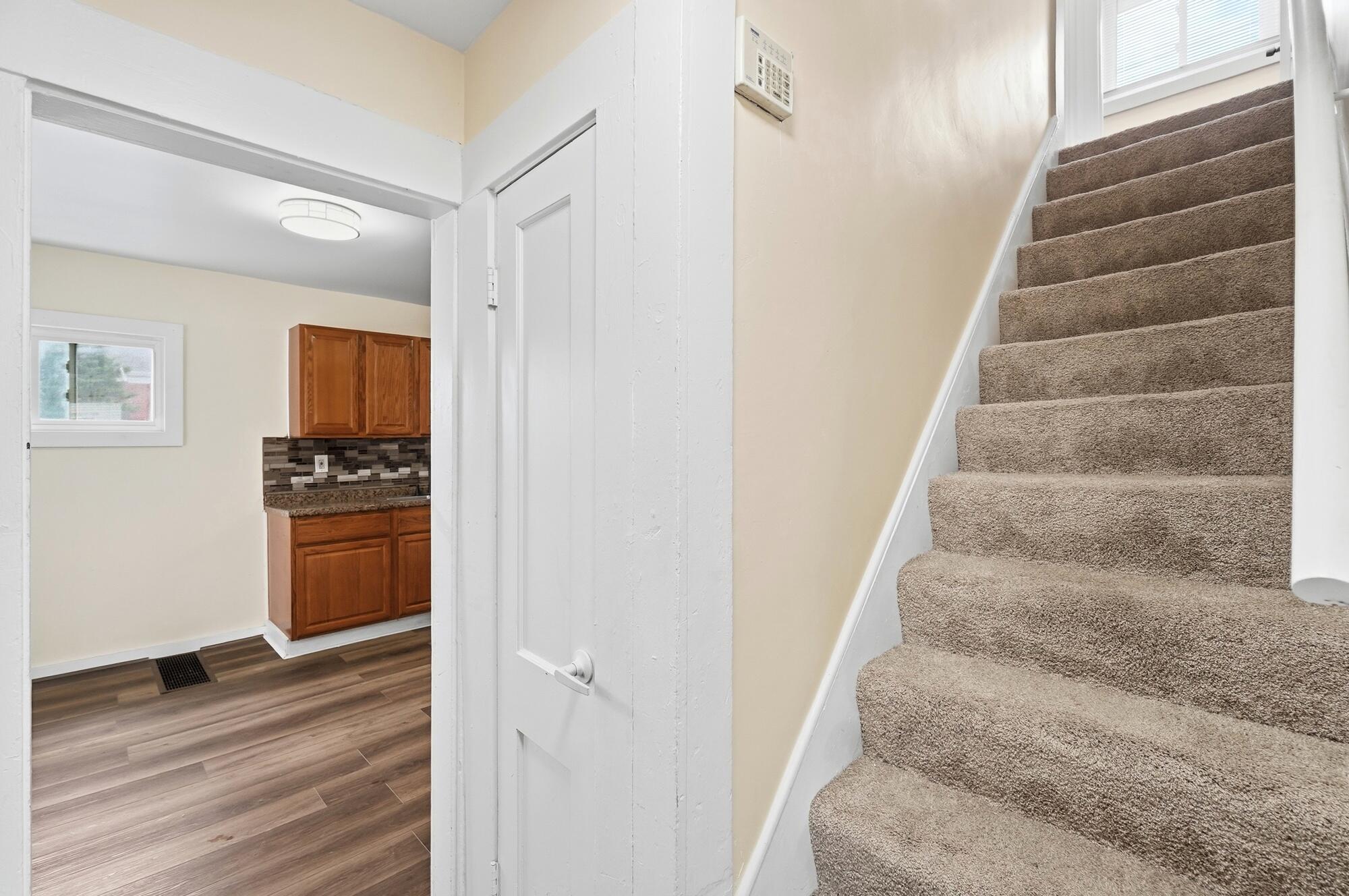 2015 Clifton, Springfield, Ohio 45505