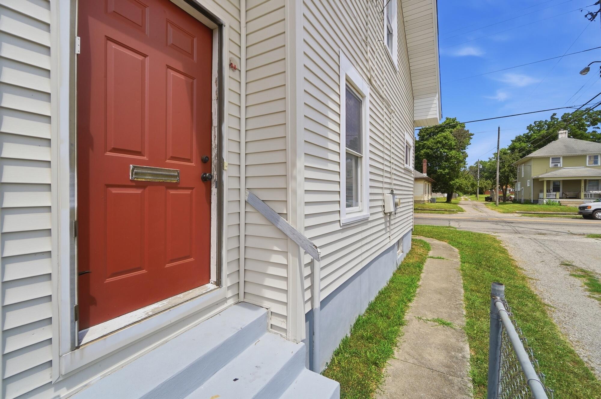 2015 Clifton, Springfield, Ohio 45505