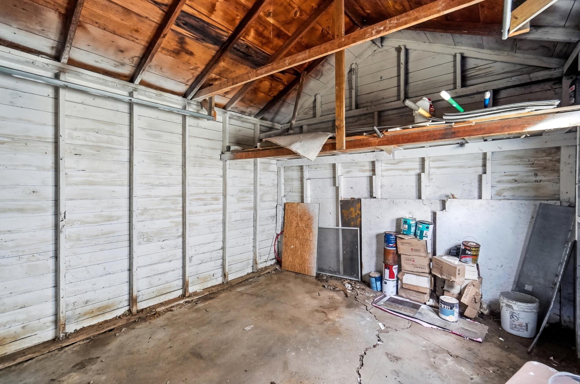 2015 Clifton, Springfield, Ohio 45505