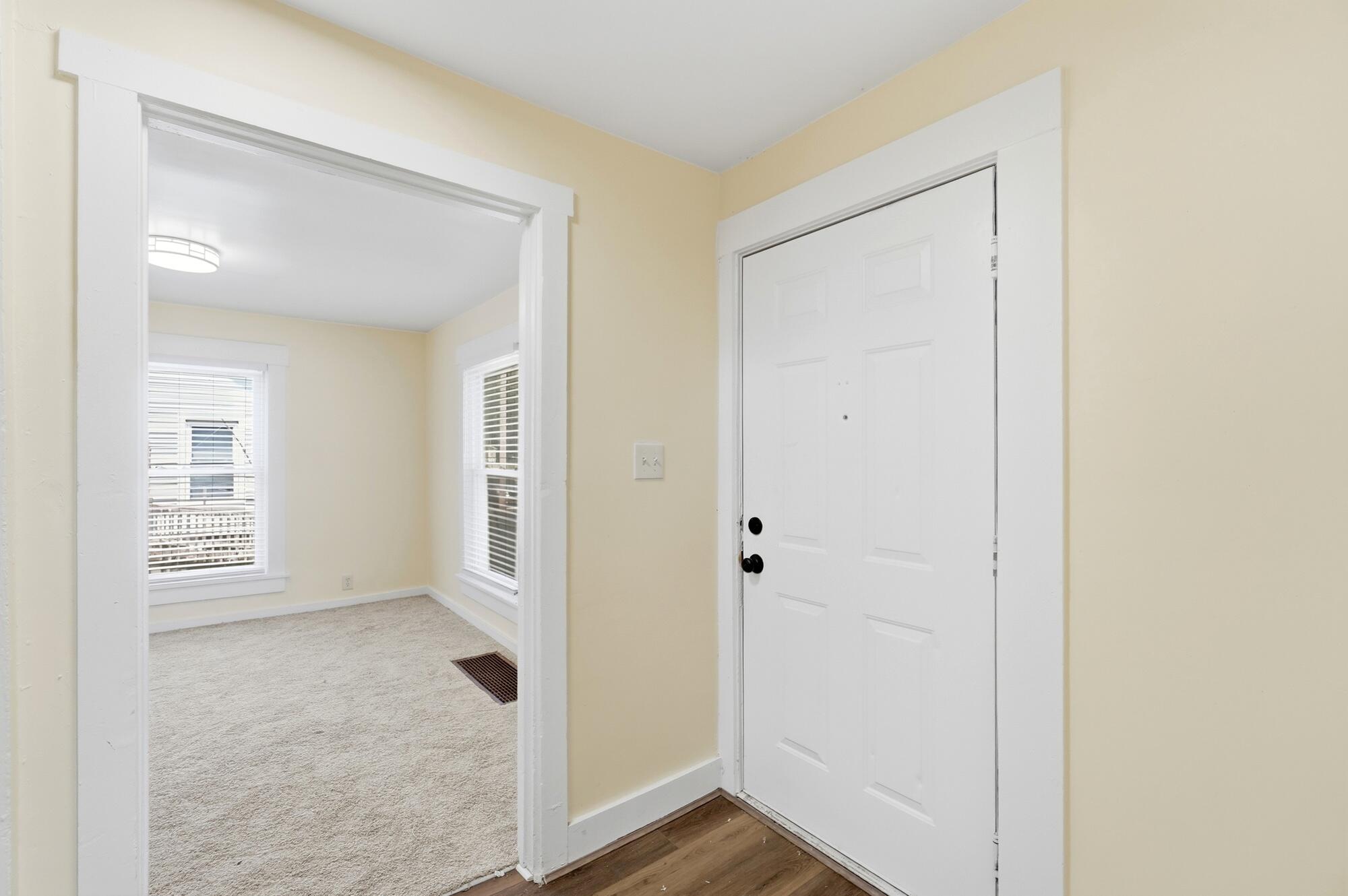 2015 Clifton, Springfield, Ohio 45505