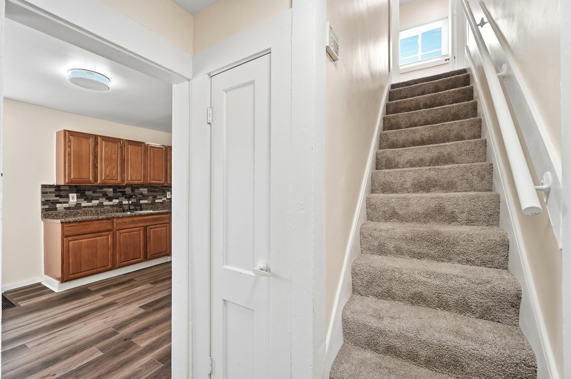 2015 Clifton, Springfield, Ohio 45505
