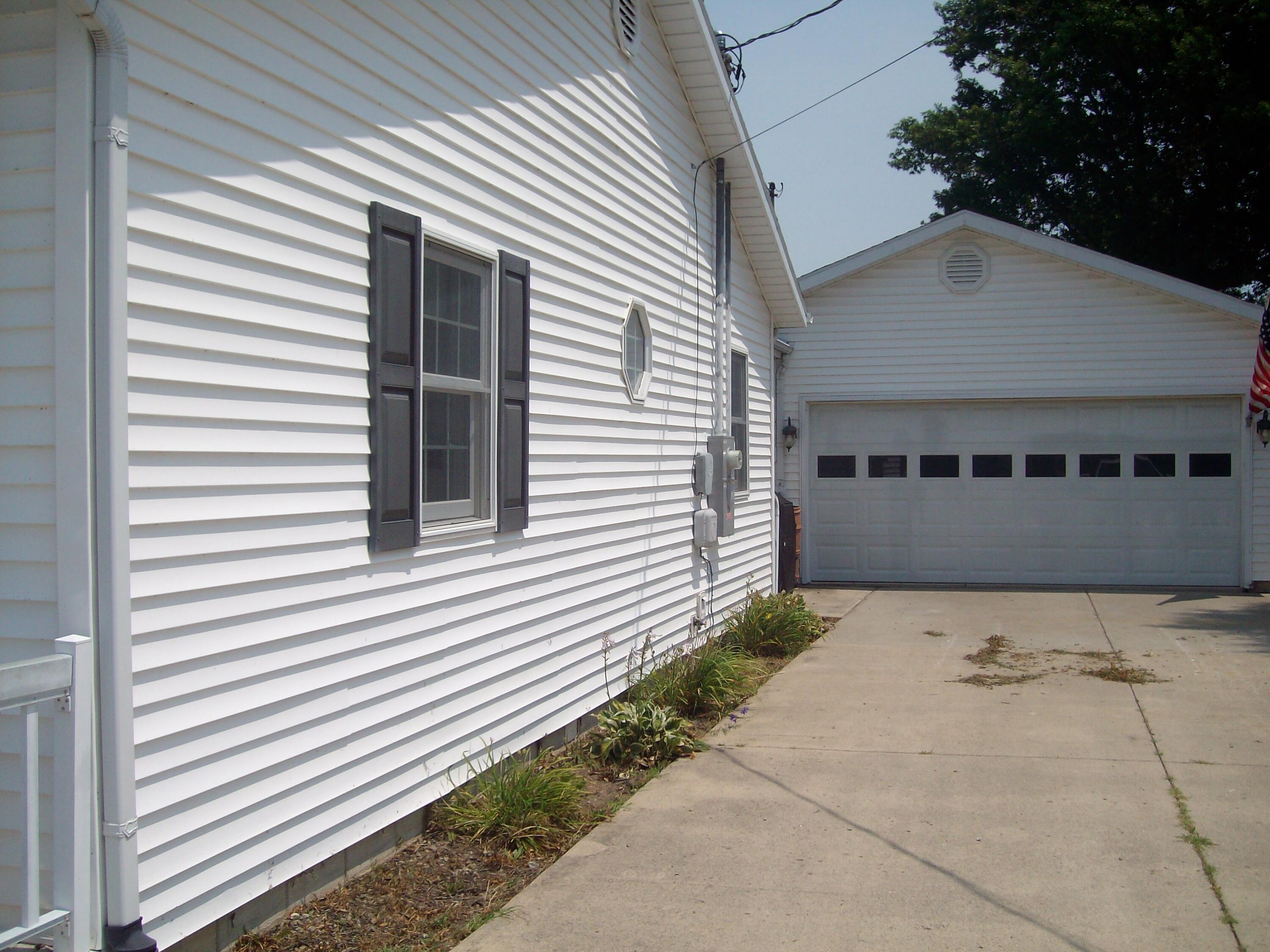106 Pershing, Celina, Ohio 45822